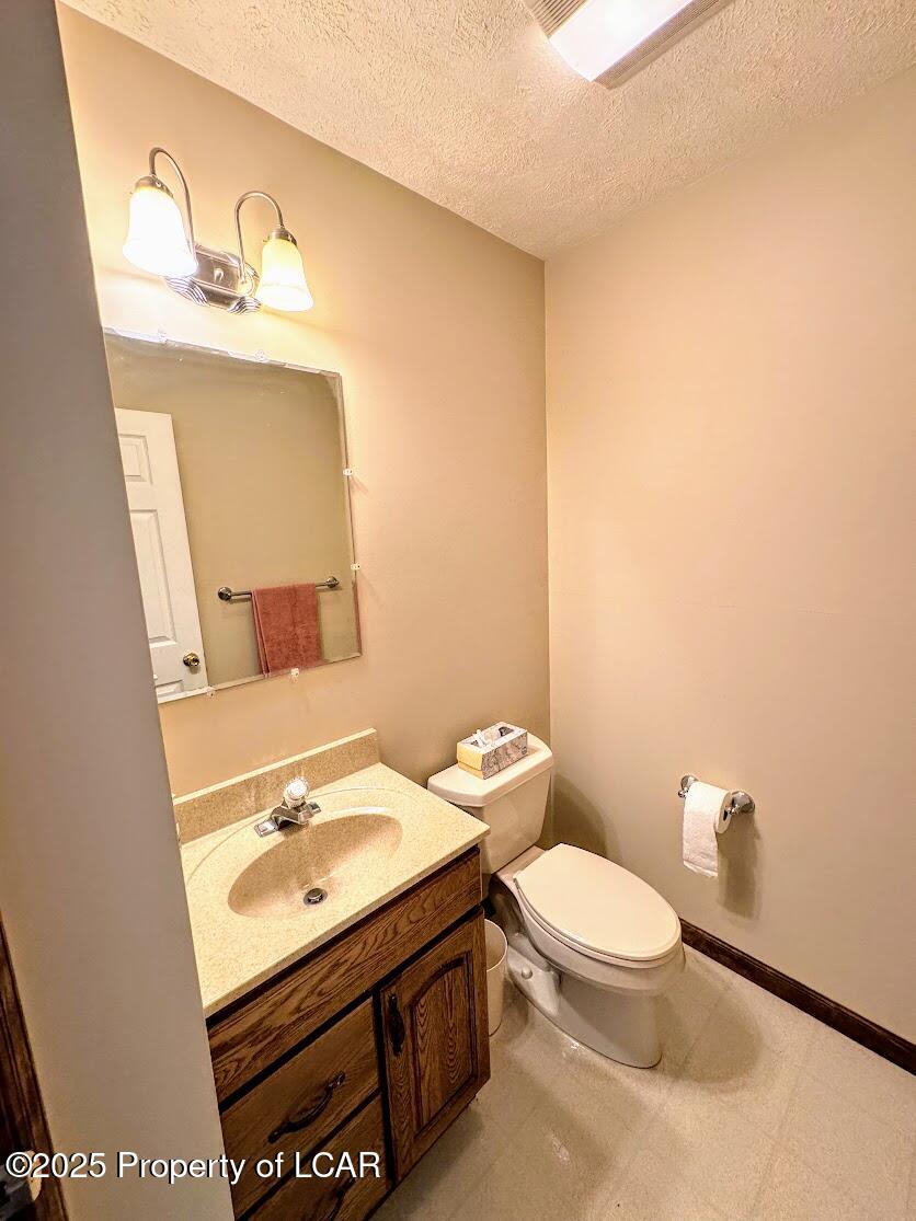 11 Troon Rd Rd, Hazle Twp, Texas image 19