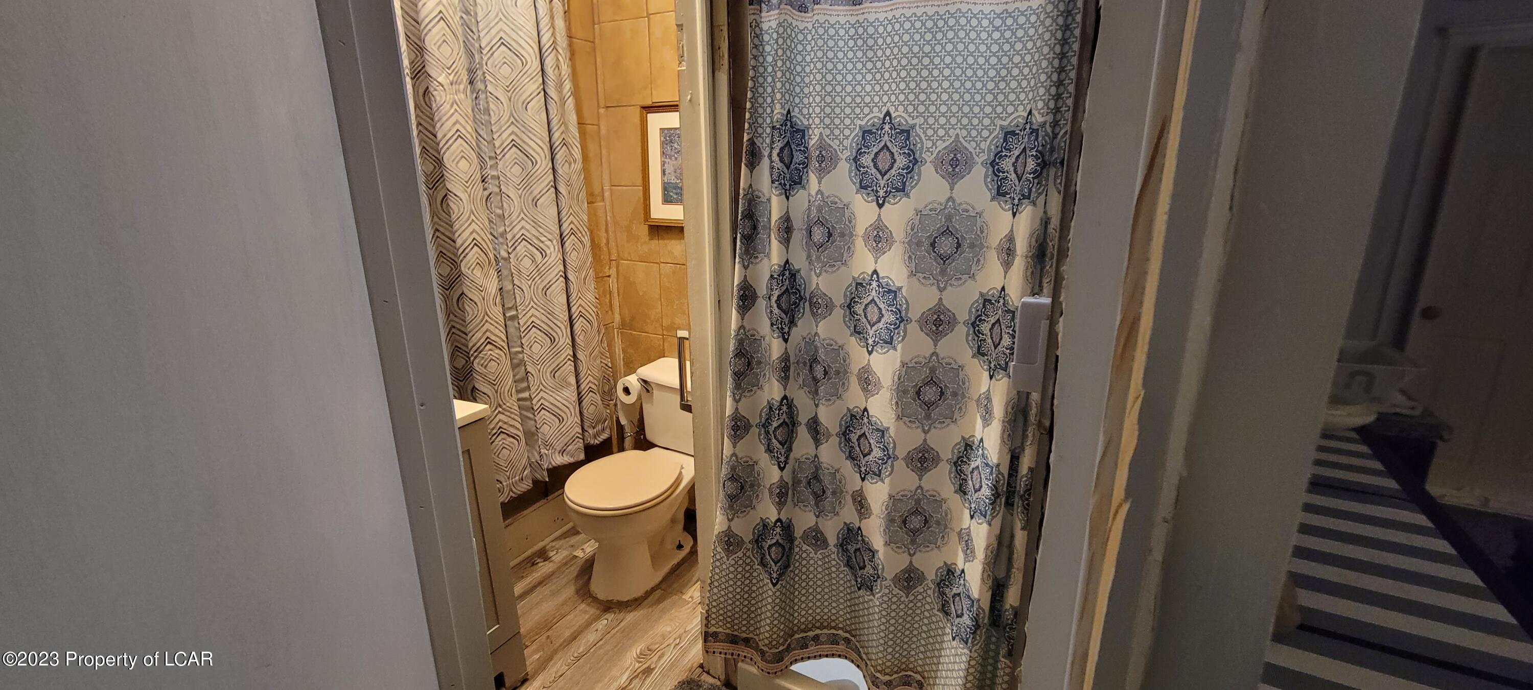 Wilkes-Barre, Pennsylvania 18705, United States, 4 Bedrooms Bedrooms, ,3 BathroomsBathrooms,Residential,Active,69454