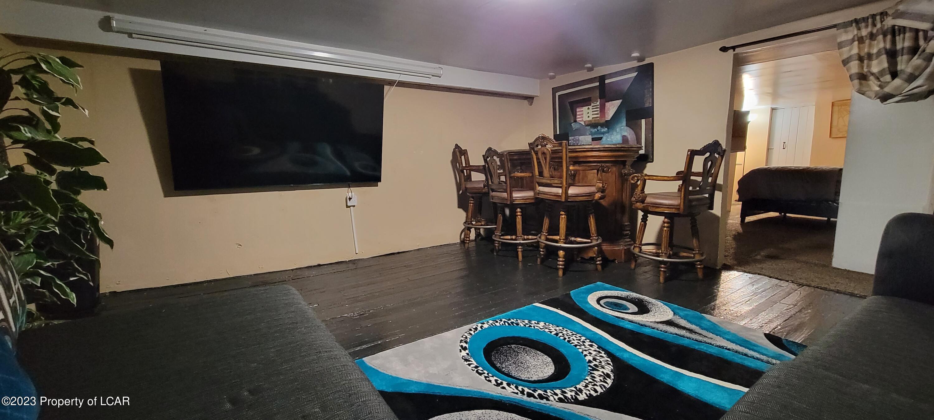 Wilkes-Barre, Pennsylvania 18705, United States, 4 Bedrooms Bedrooms, ,3 BathroomsBathrooms,Residential,Active,69454