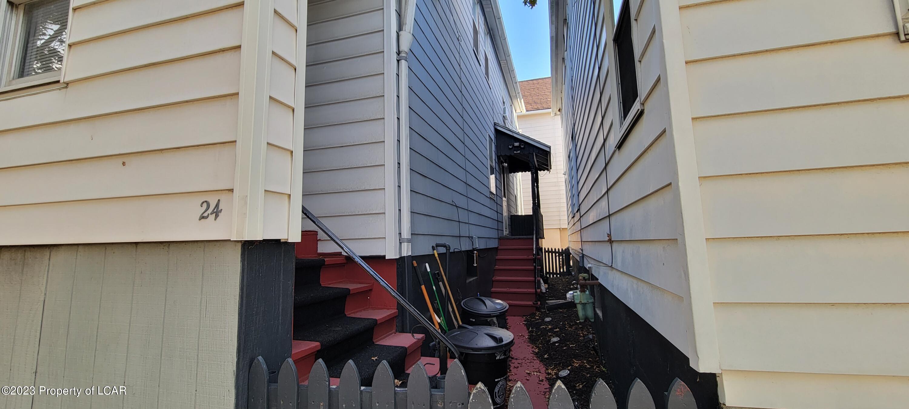 Wilkes-Barre, Pennsylvania 18705, United States, 4 Bedrooms Bedrooms, ,3 BathroomsBathrooms,Residential,Active,69454