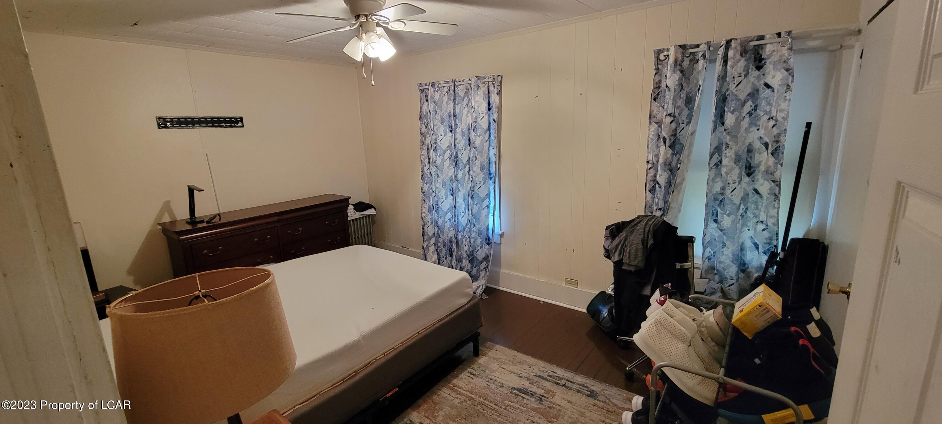 Wilkes-Barre, Pennsylvania 18705, United States, 4 Bedrooms Bedrooms, ,3 BathroomsBathrooms,Residential,Active,69454