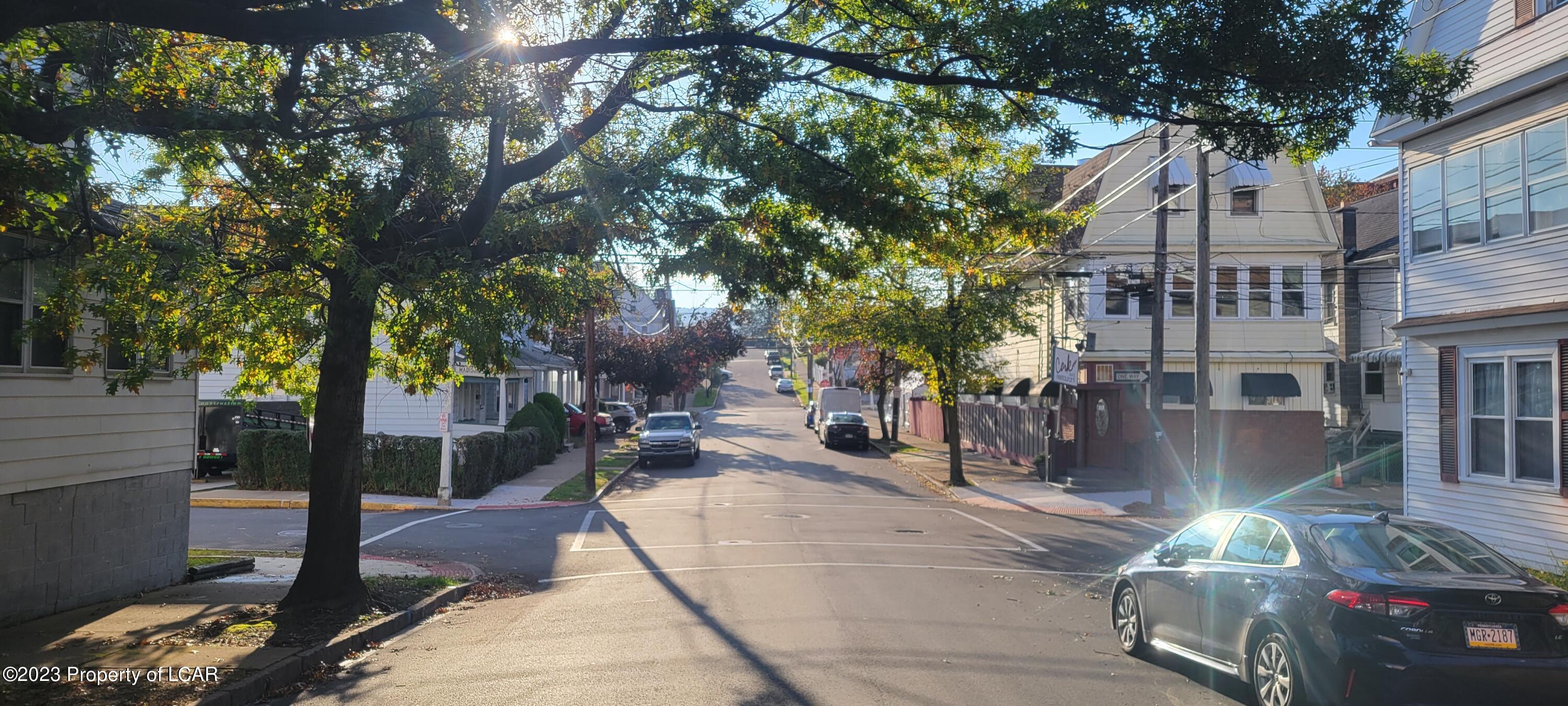 Wilkes-Barre, Pennsylvania 18705, United States, 4 Bedrooms Bedrooms, ,3 BathroomsBathrooms,Residential,Active,69454