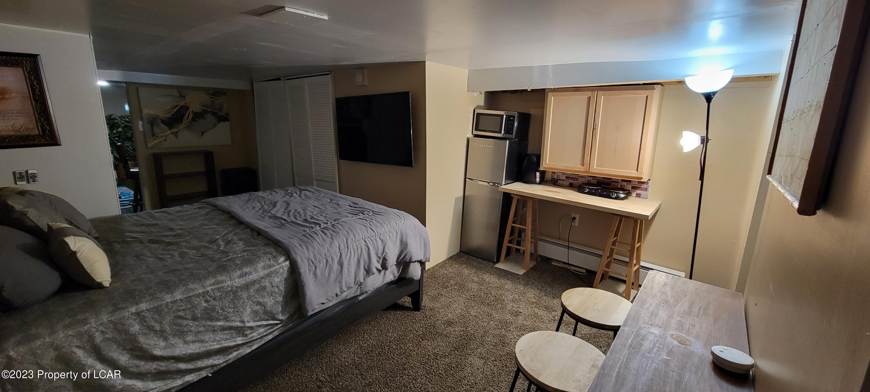 Wilkes-Barre, Pennsylvania 18705, United States, 4 Bedrooms Bedrooms, ,3 BathroomsBathrooms,Residential,Active,69454