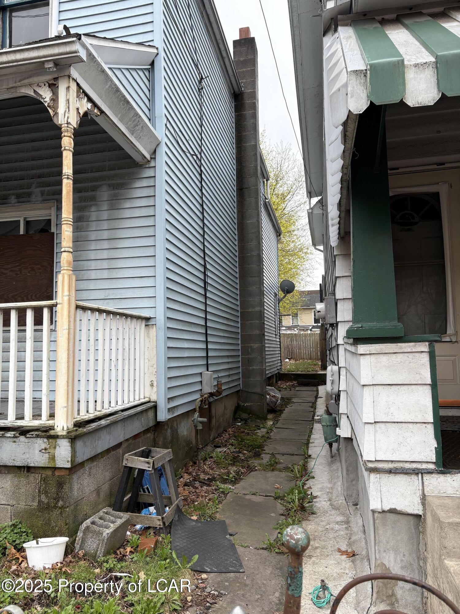 81 W Hill Street, Wilkes-Barre, Texas image 3