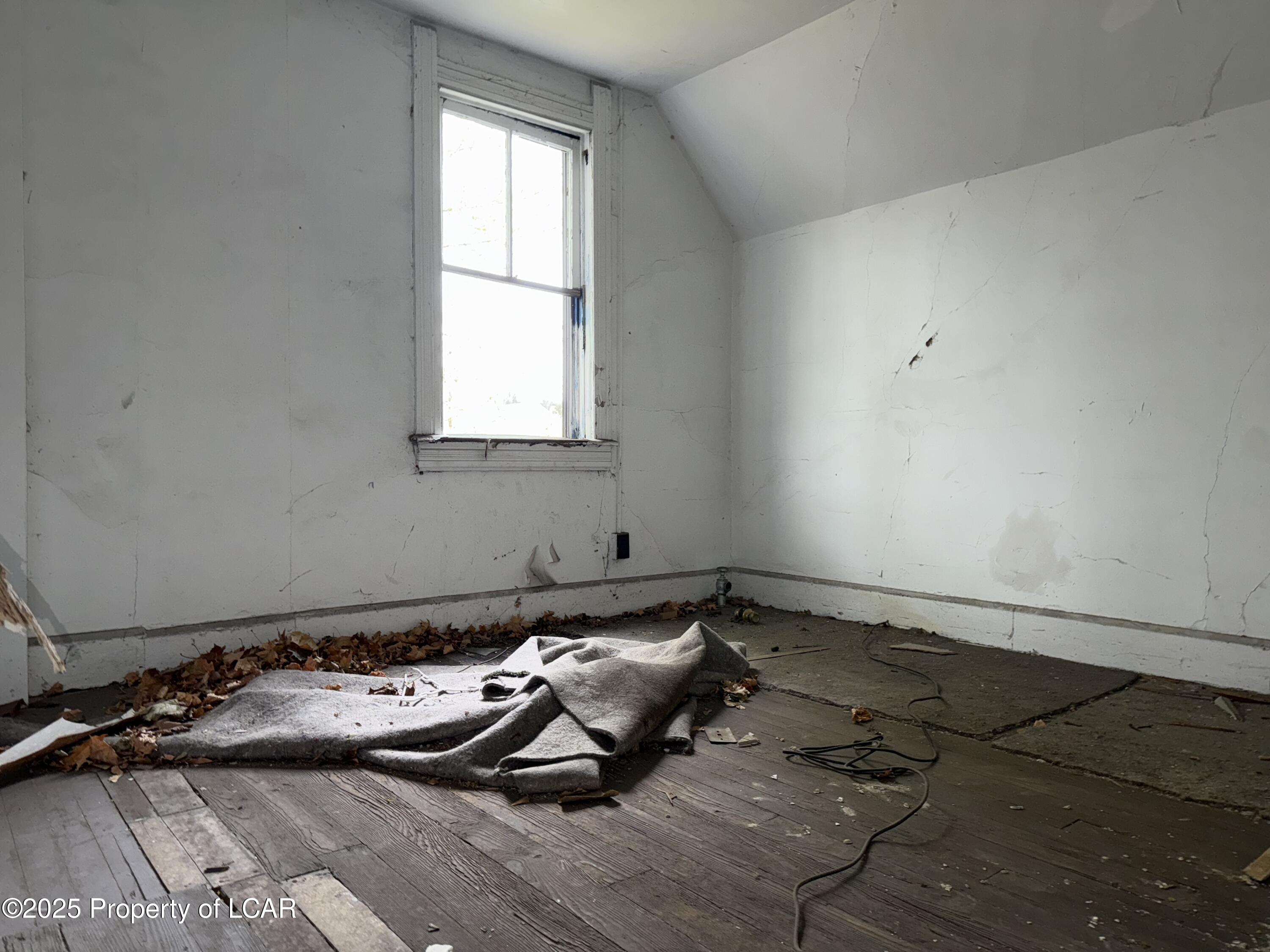 81 W Hill Street, Wilkes-Barre, Texas image 13