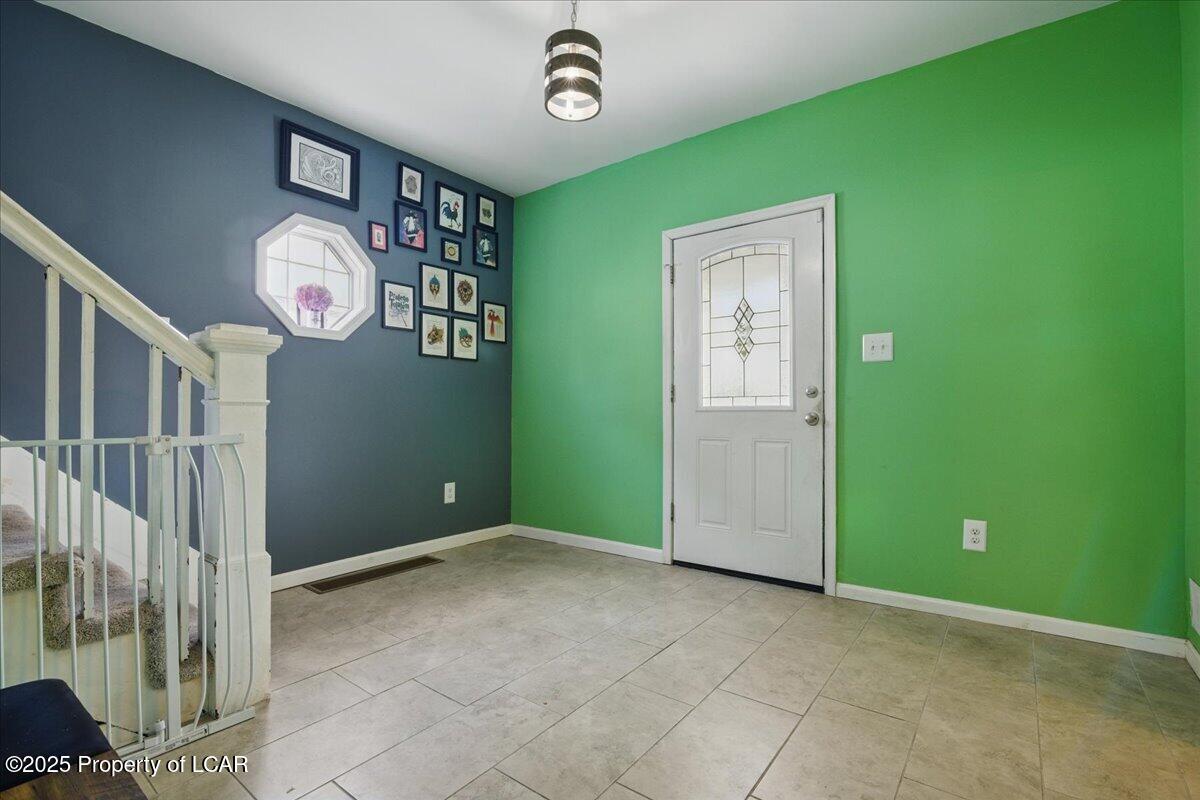 1382 SW Murray Street, Forty Fort, Idaho image 10