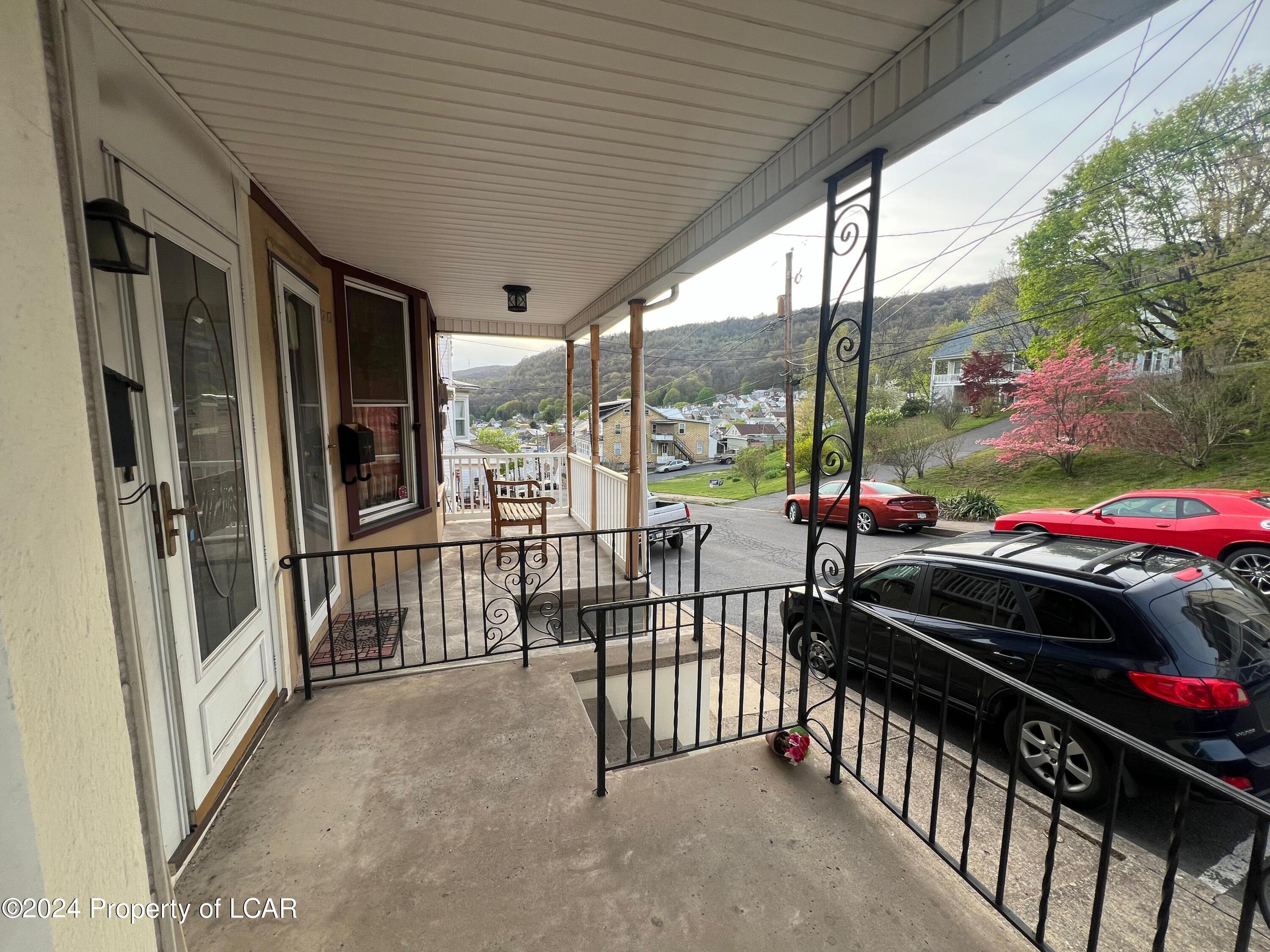 922 Dewart Street, Shamokin, Pennsylvania image 3