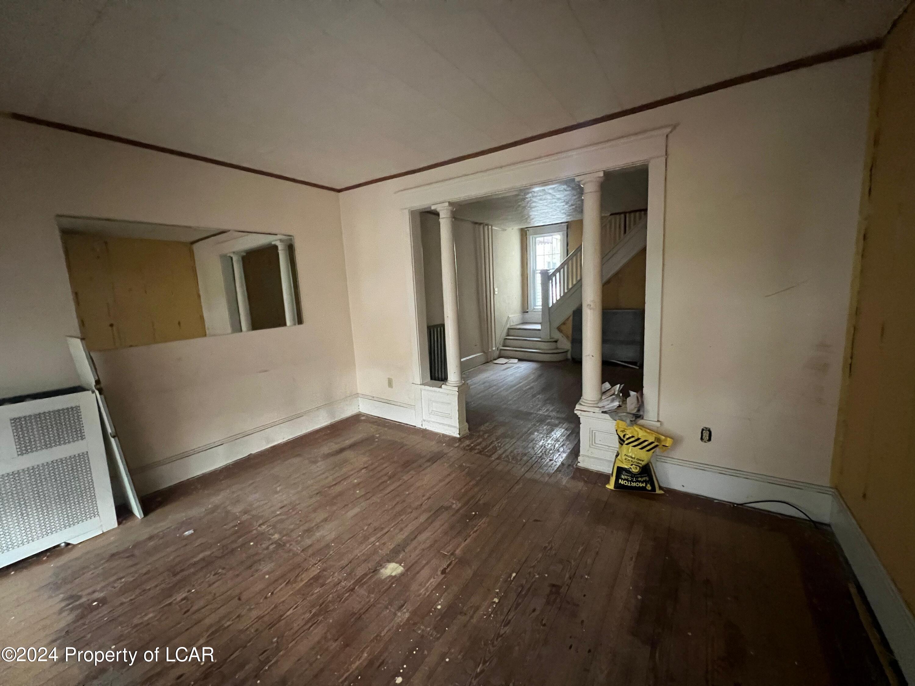 922 Dewart Street, Shamokin, Pennsylvania image 4