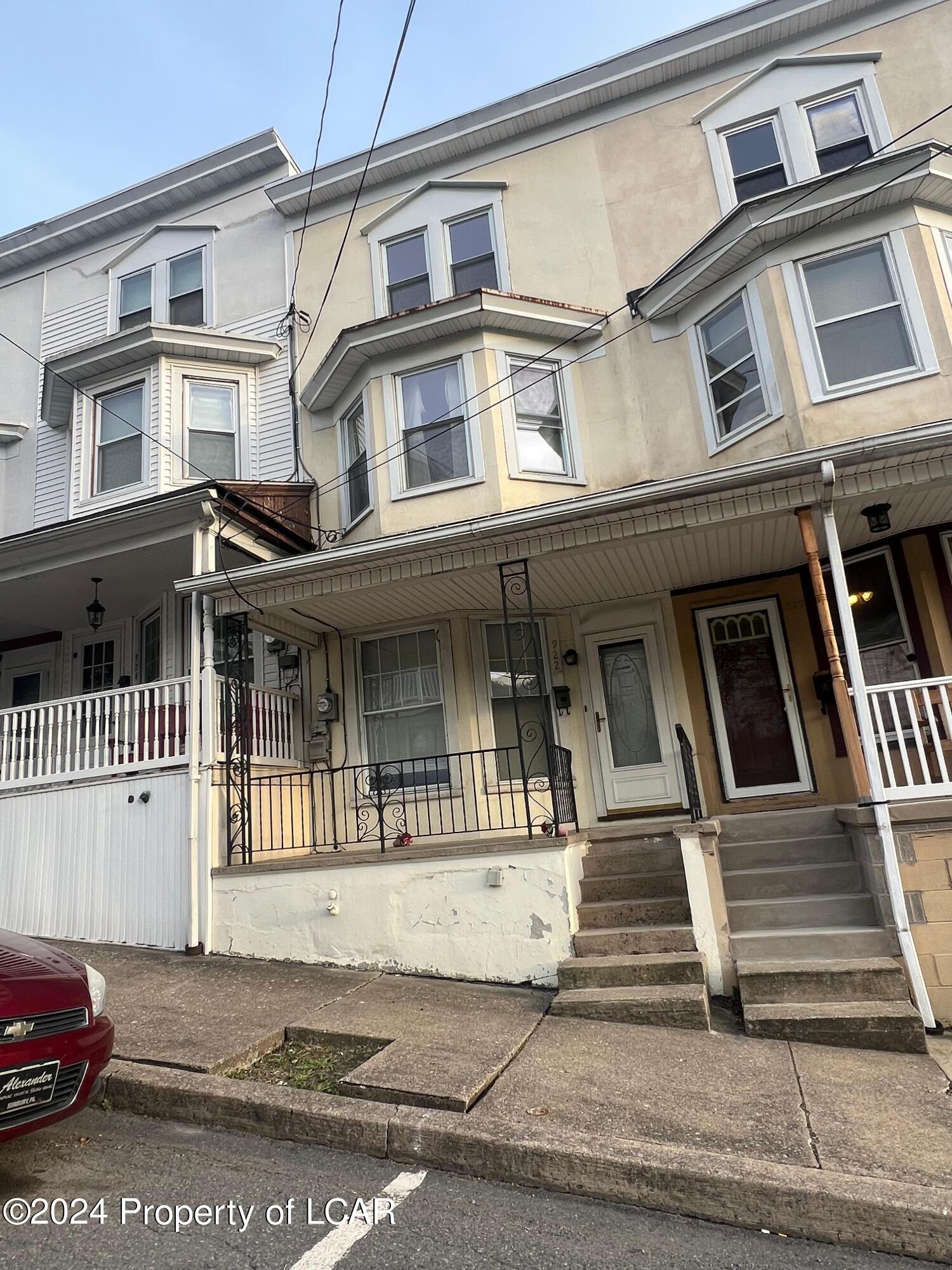 922 Dewart Street, Shamokin, Pennsylvania image 1