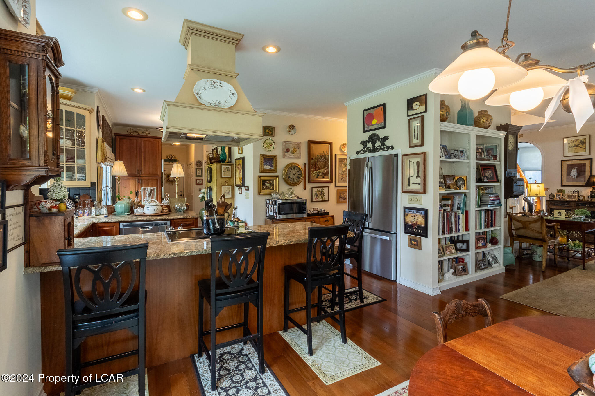 Laceyville, Pennsylvania 18623, United States, 3 Bedrooms Bedrooms, ,3 BathroomsBathrooms,Residential,Active,22182