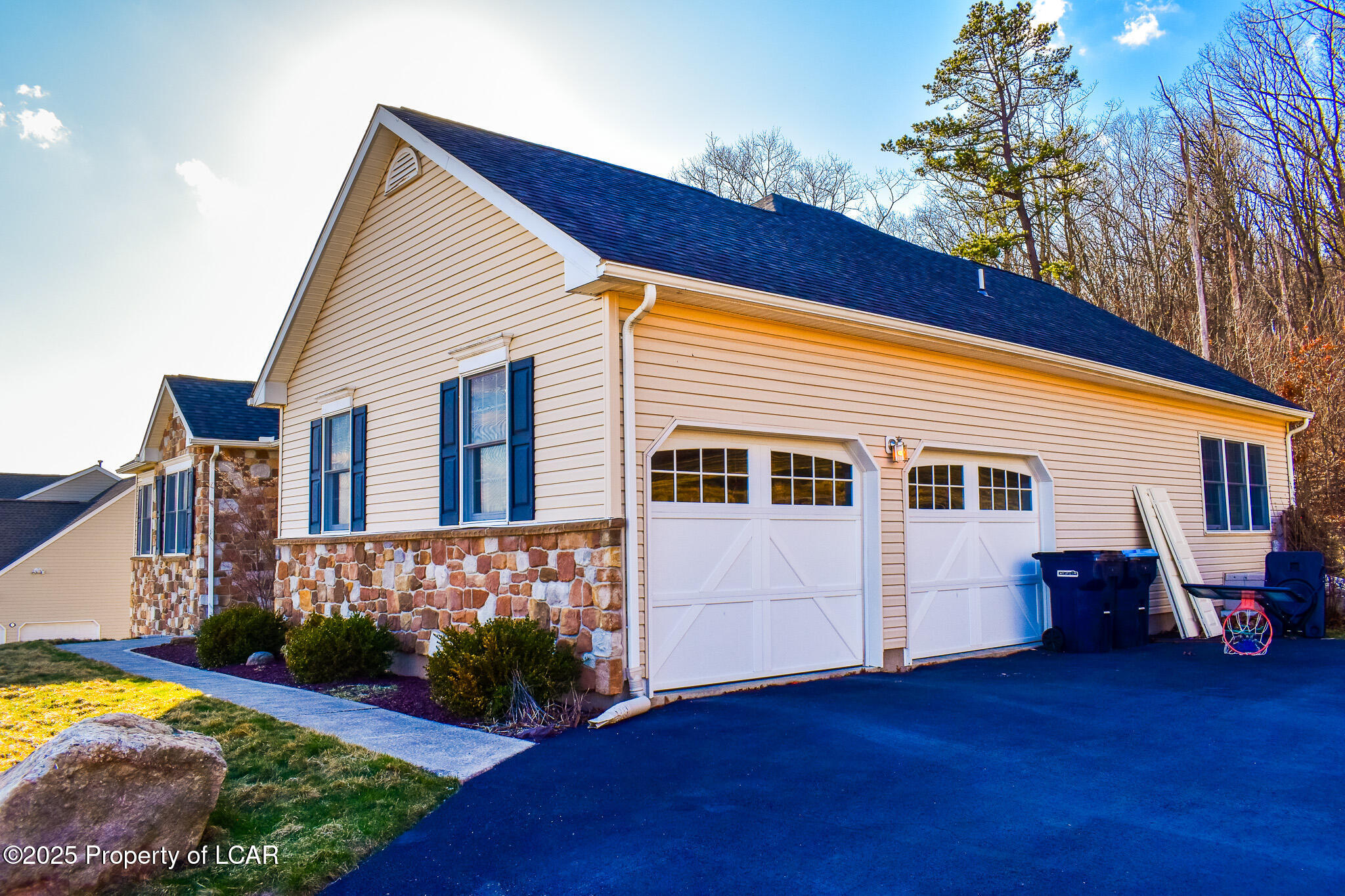 496 Long Run Road, Drums, Pennsylvania image 2
