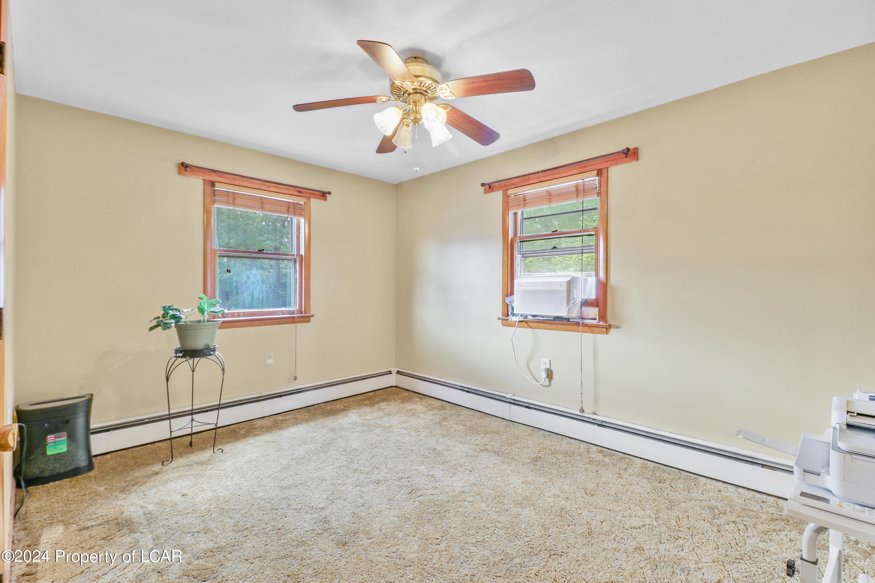 1275 W Stagecoach Road, Weatherly, Pennsylvania image 13
