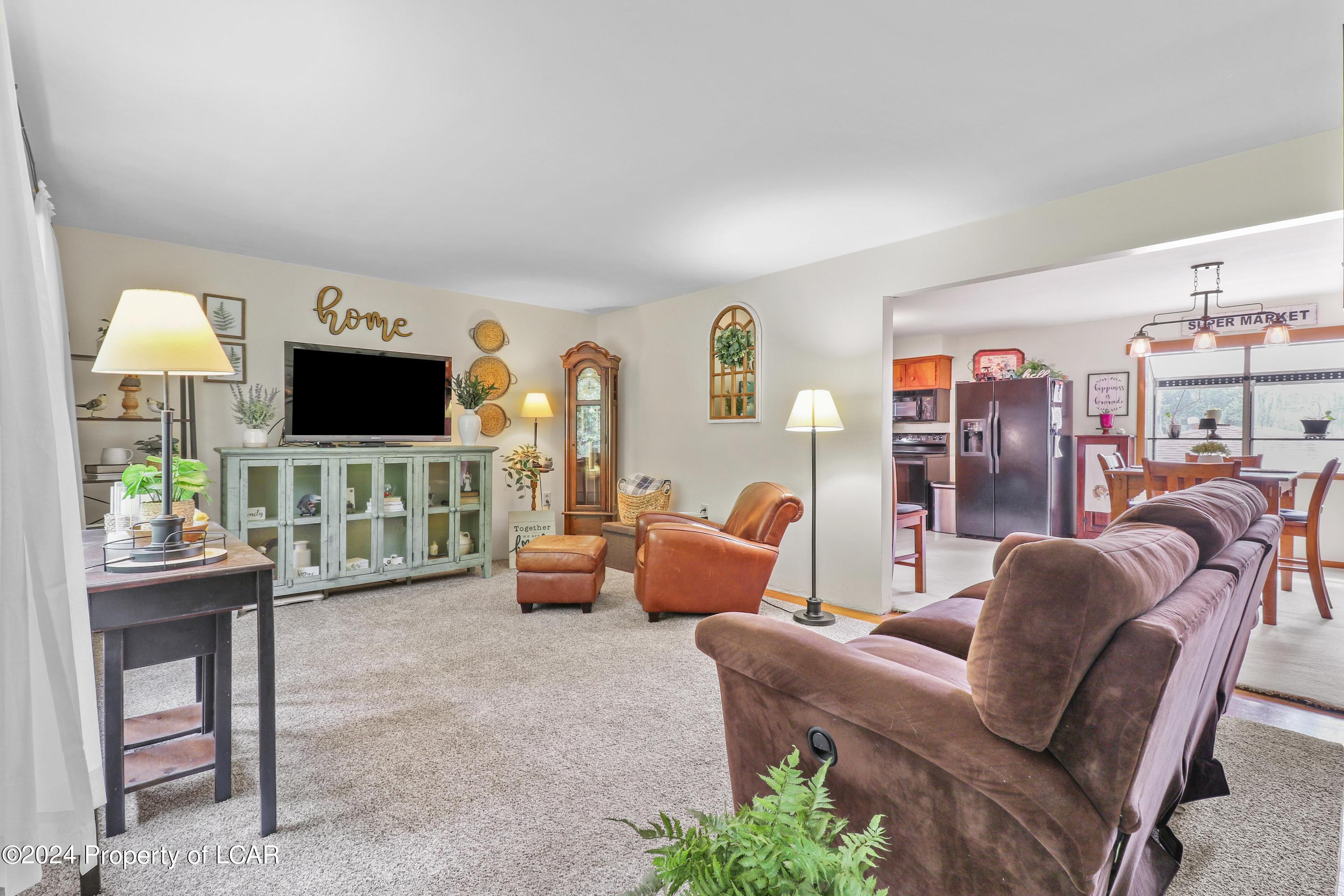 1275 W Stagecoach Road, Weatherly, Pennsylvania image 6