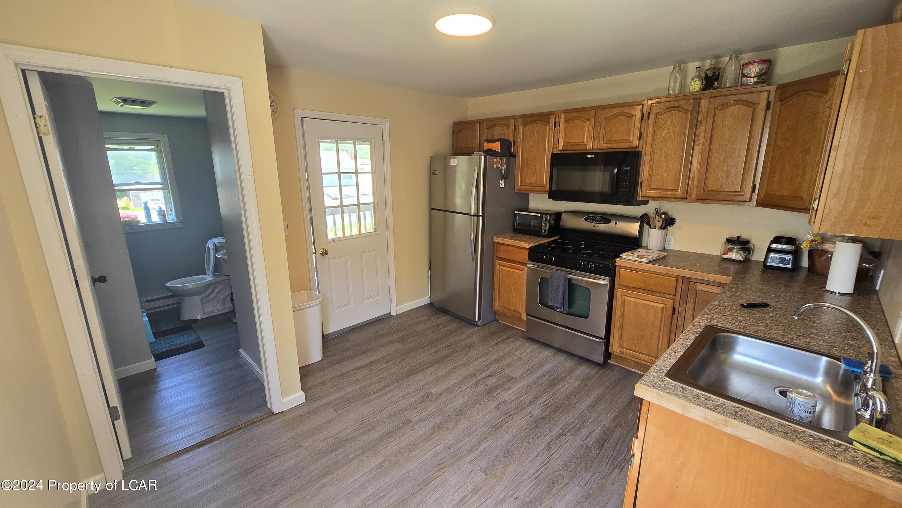 Mocanaqua, Pennsylvania 18655, United States, 8 Bedrooms Bedrooms, ,Residential,Active,56830