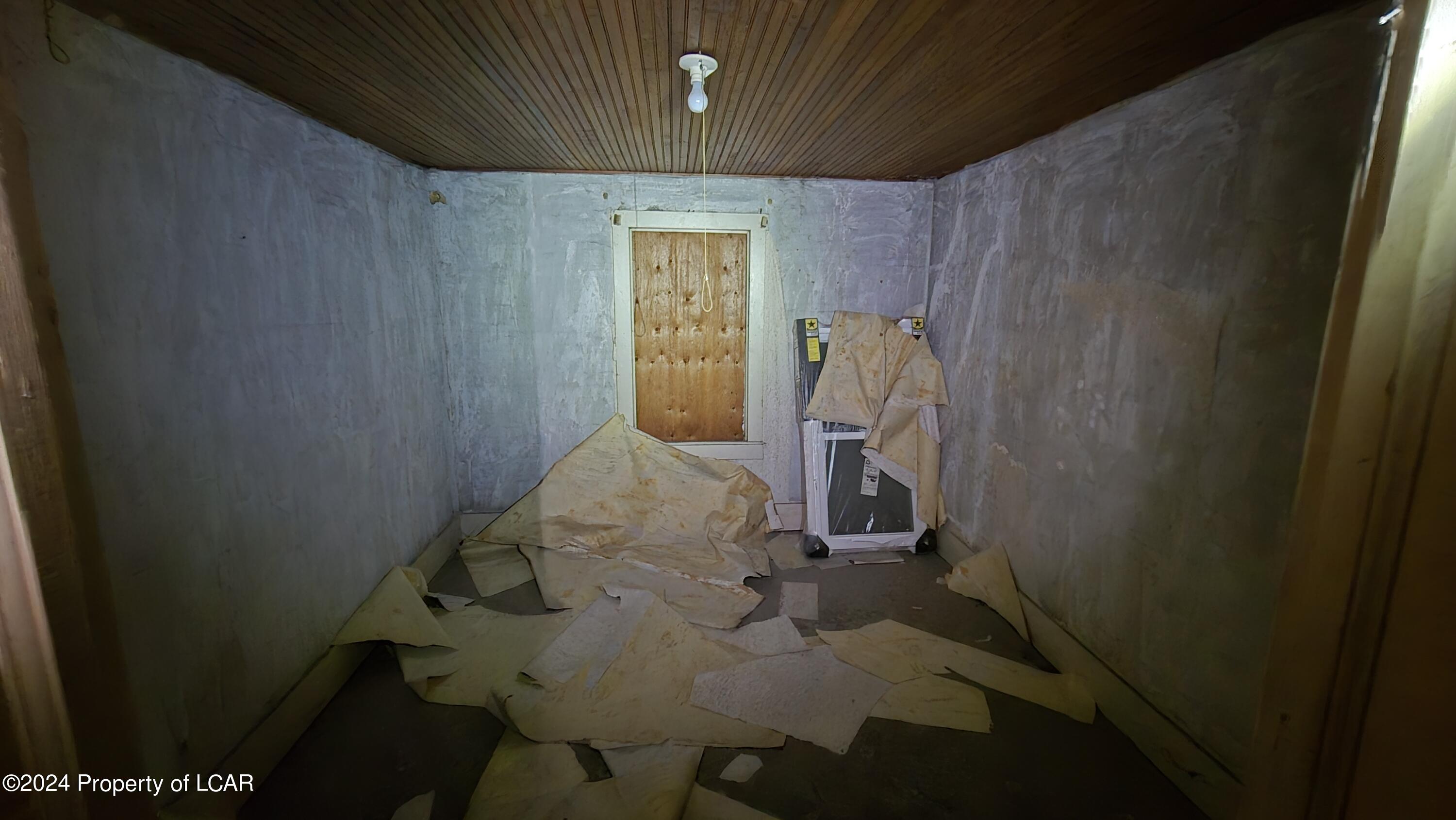 Mocanaqua, Pennsylvania 18655, United States, 8 Bedrooms Bedrooms, ,Residential,Active,56830