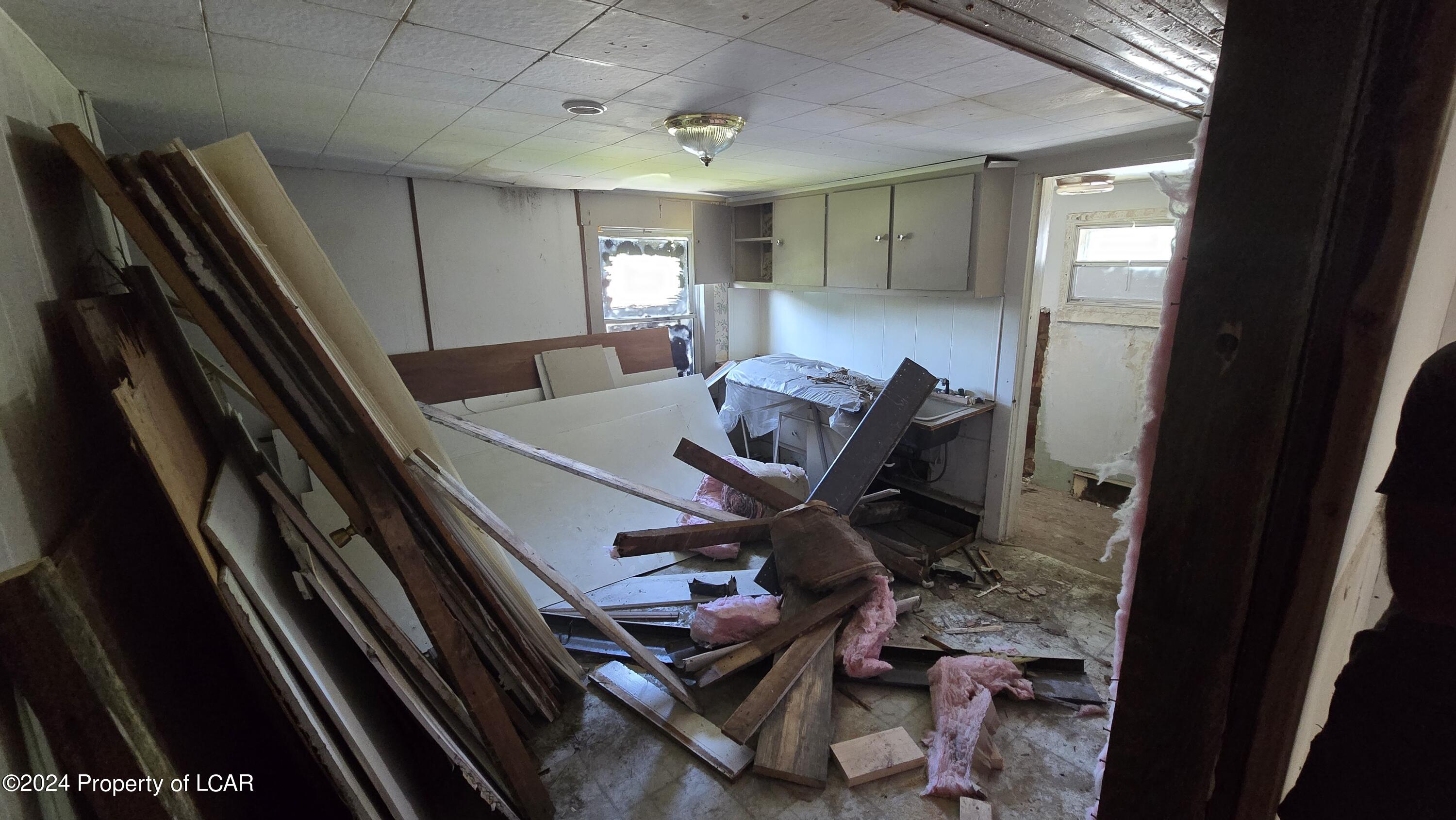 Mocanaqua, Pennsylvania 18655, United States, 8 Bedrooms Bedrooms, ,Residential,Active,56830