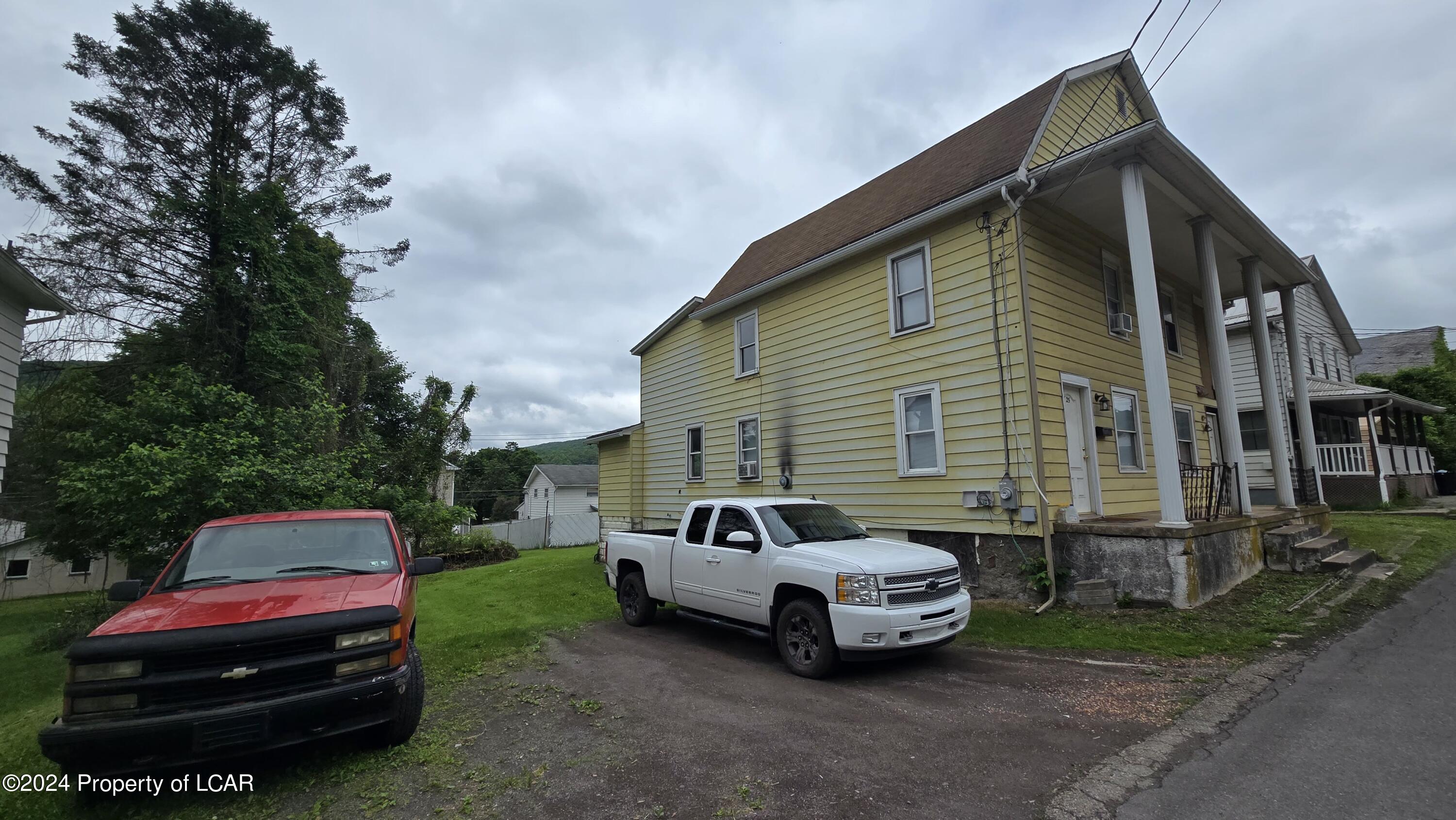 Mocanaqua, Pennsylvania 18655, United States, 8 Bedrooms Bedrooms, ,Residential,Active,56830