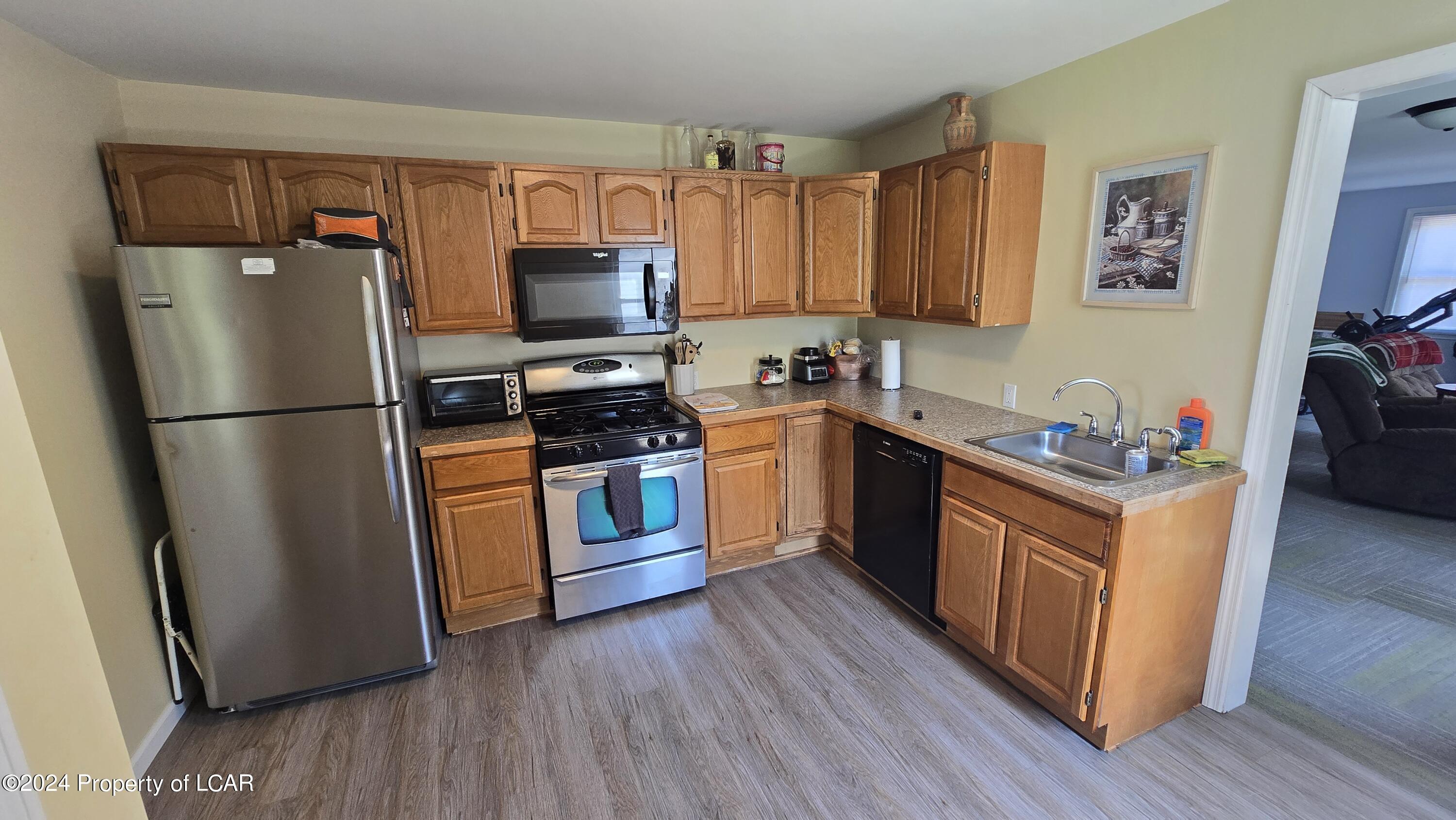 Mocanaqua, Pennsylvania 18655, United States, 8 Bedrooms Bedrooms, ,Residential,Active,56830