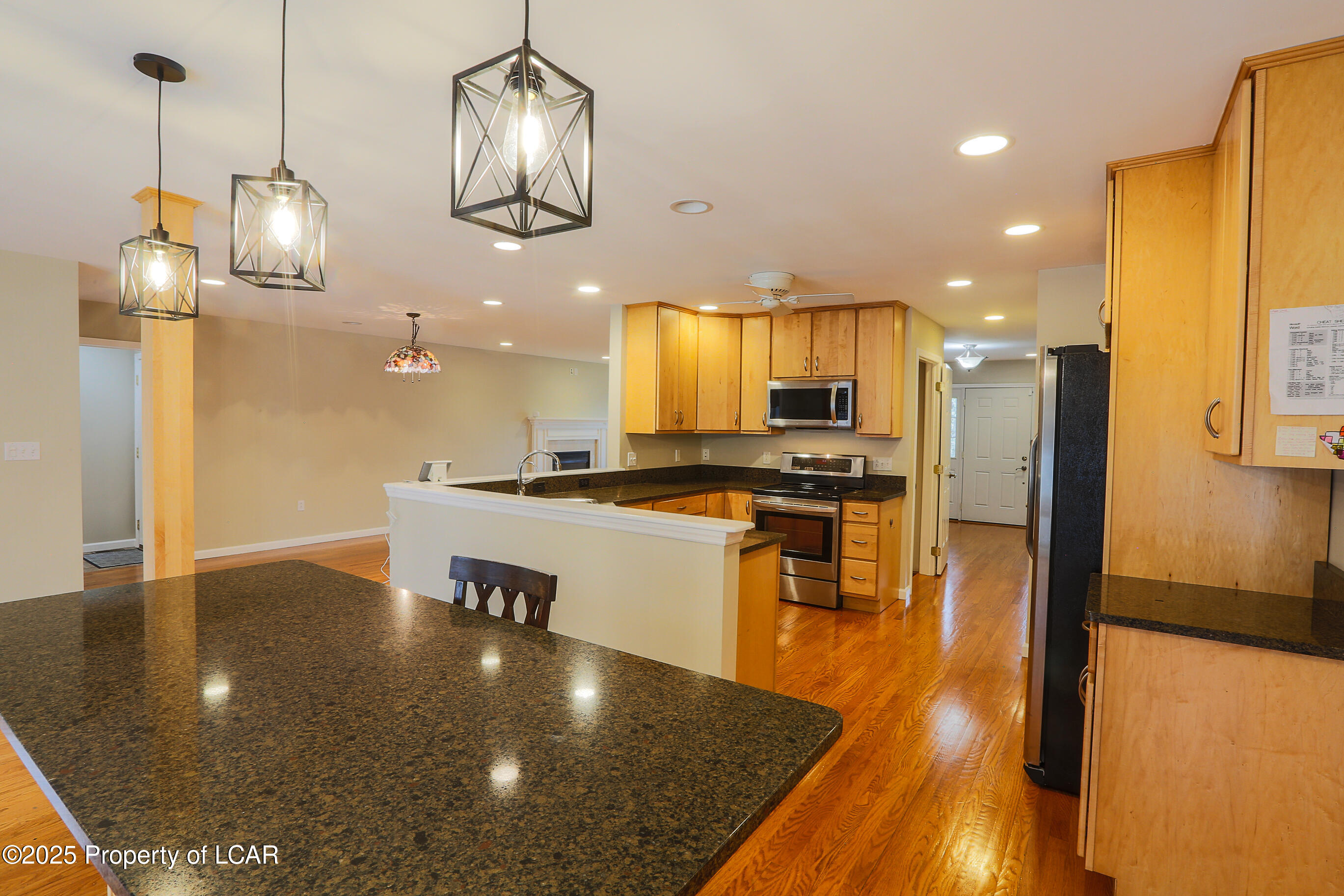 Bear Creek, Pennsylvania 18702, United States, 5 Bedrooms Bedrooms, ,4 BathroomsBathrooms,Residential,Active,119741