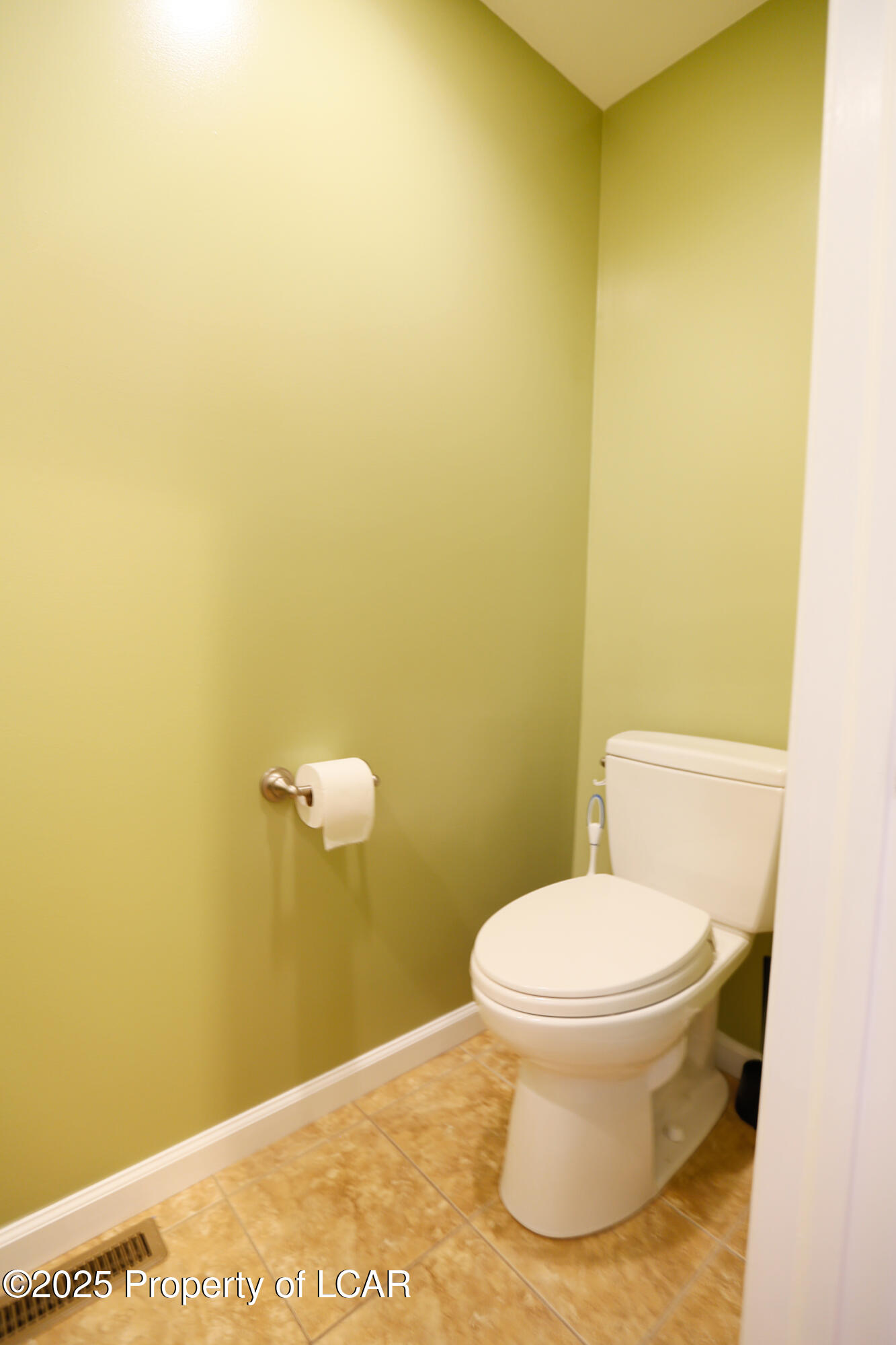 Bear Creek, Pennsylvania 18702, United States, 5 Bedrooms Bedrooms, ,4 BathroomsBathrooms,Residential,Active,119741