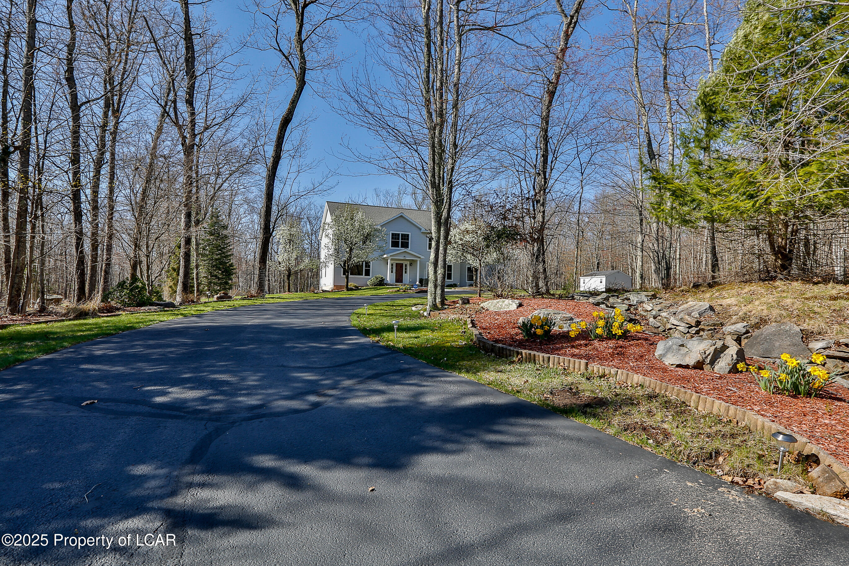 Bear Creek, Pennsylvania 18702, United States, 5 Bedrooms Bedrooms, ,4 BathroomsBathrooms,Residential,Active,119741