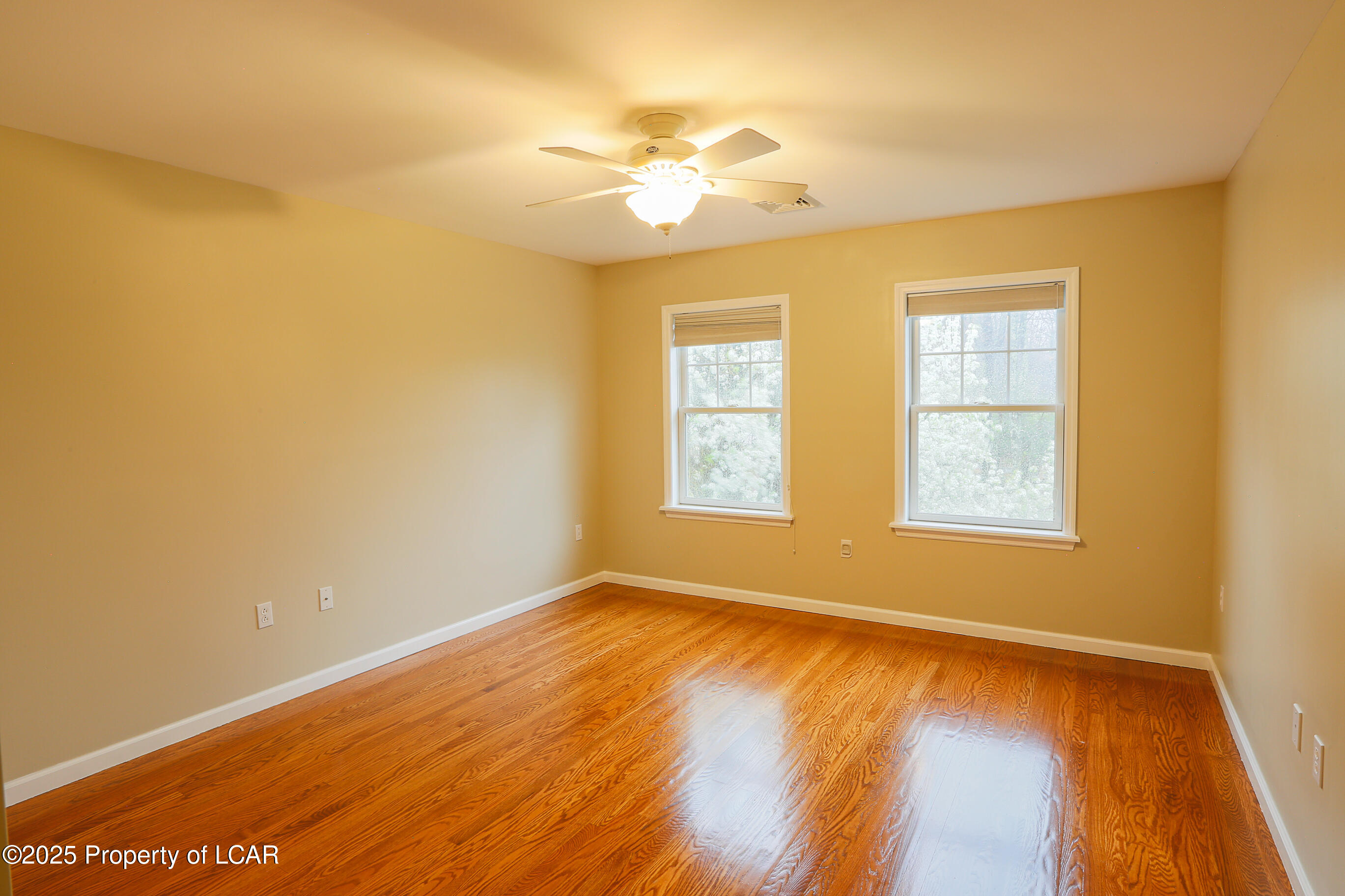 Bear Creek, Pennsylvania 18702, United States, 5 Bedrooms Bedrooms, ,4 BathroomsBathrooms,Residential,Active,119741
