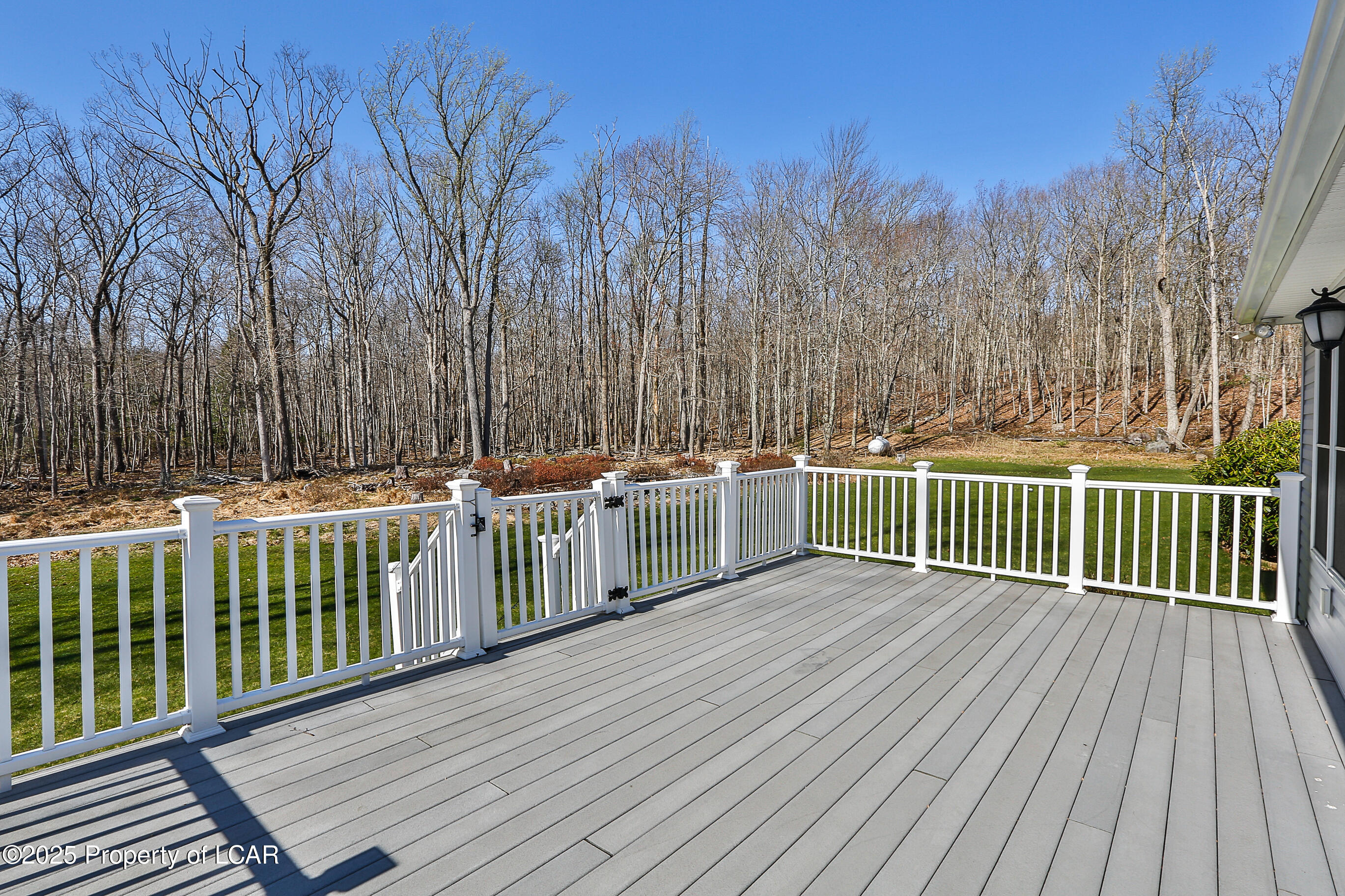 Bear Creek, Pennsylvania 18702, United States, 5 Bedrooms Bedrooms, ,4 BathroomsBathrooms,Residential,Active,119741