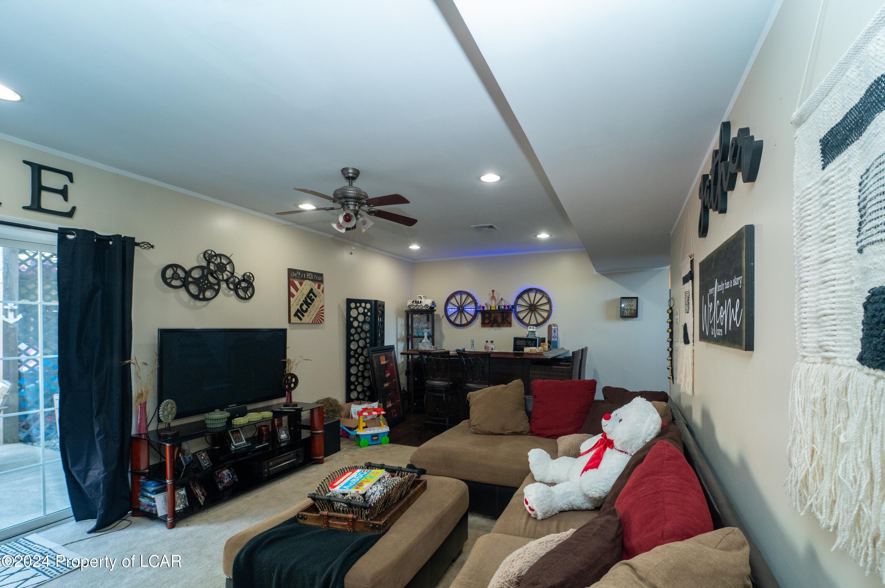 27 Sunset Drive #181, Hazle Twp, Texas image 23