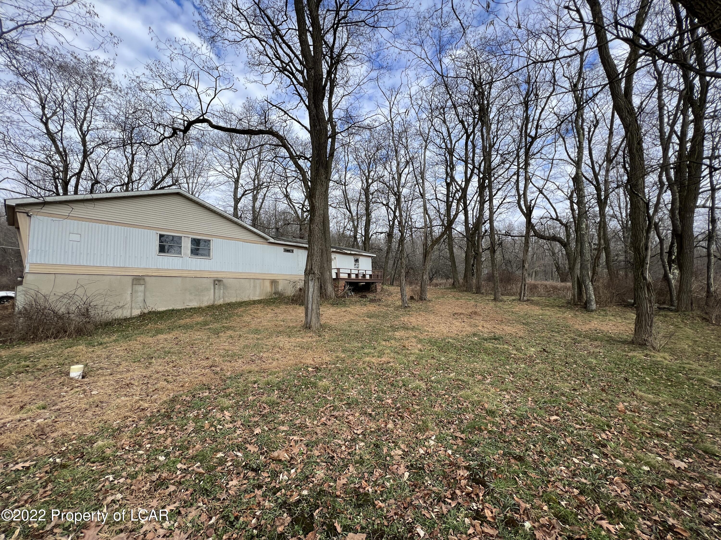 2717 Locust Ridge Road, Pocono Lake, Pennsylvania image 8