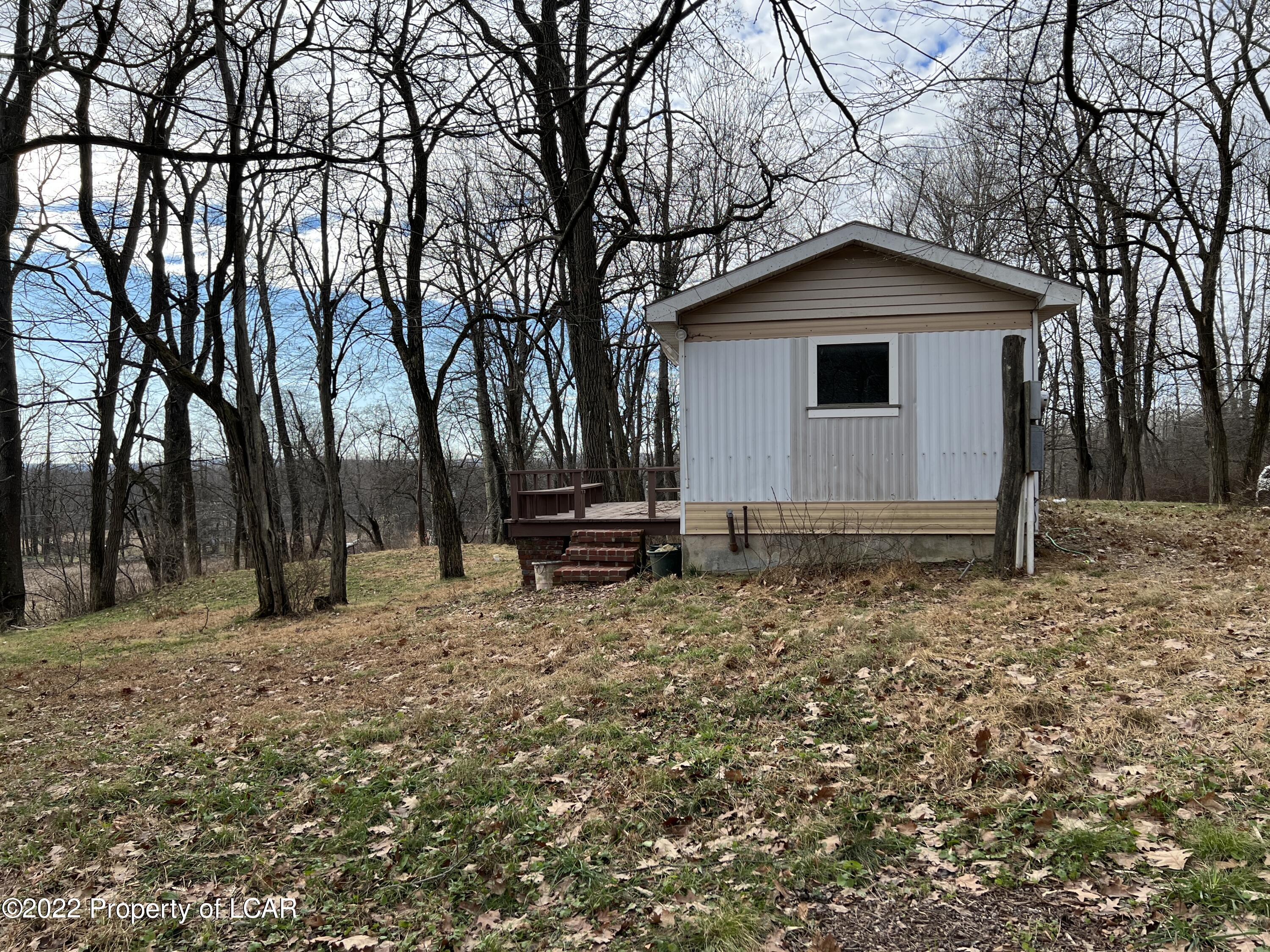 2717 Locust Ridge Road, Pocono Lake, Pennsylvania image 9