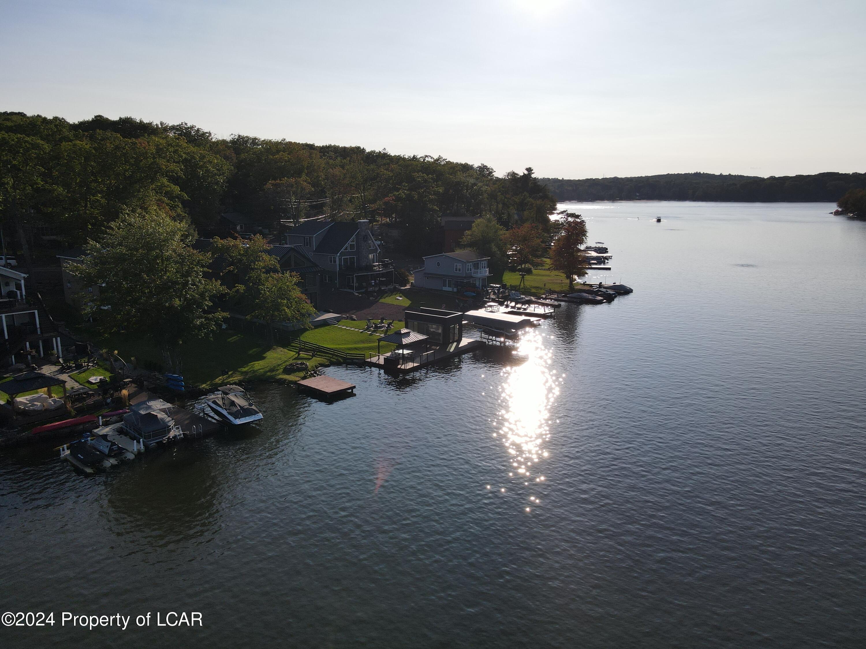 90 Lake Drive, Lake Harmony, Pennsylvania image 5