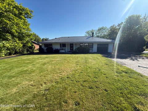 Homes For Sale - 10 Frederick Drive<br/> Conyngham, PA 18219