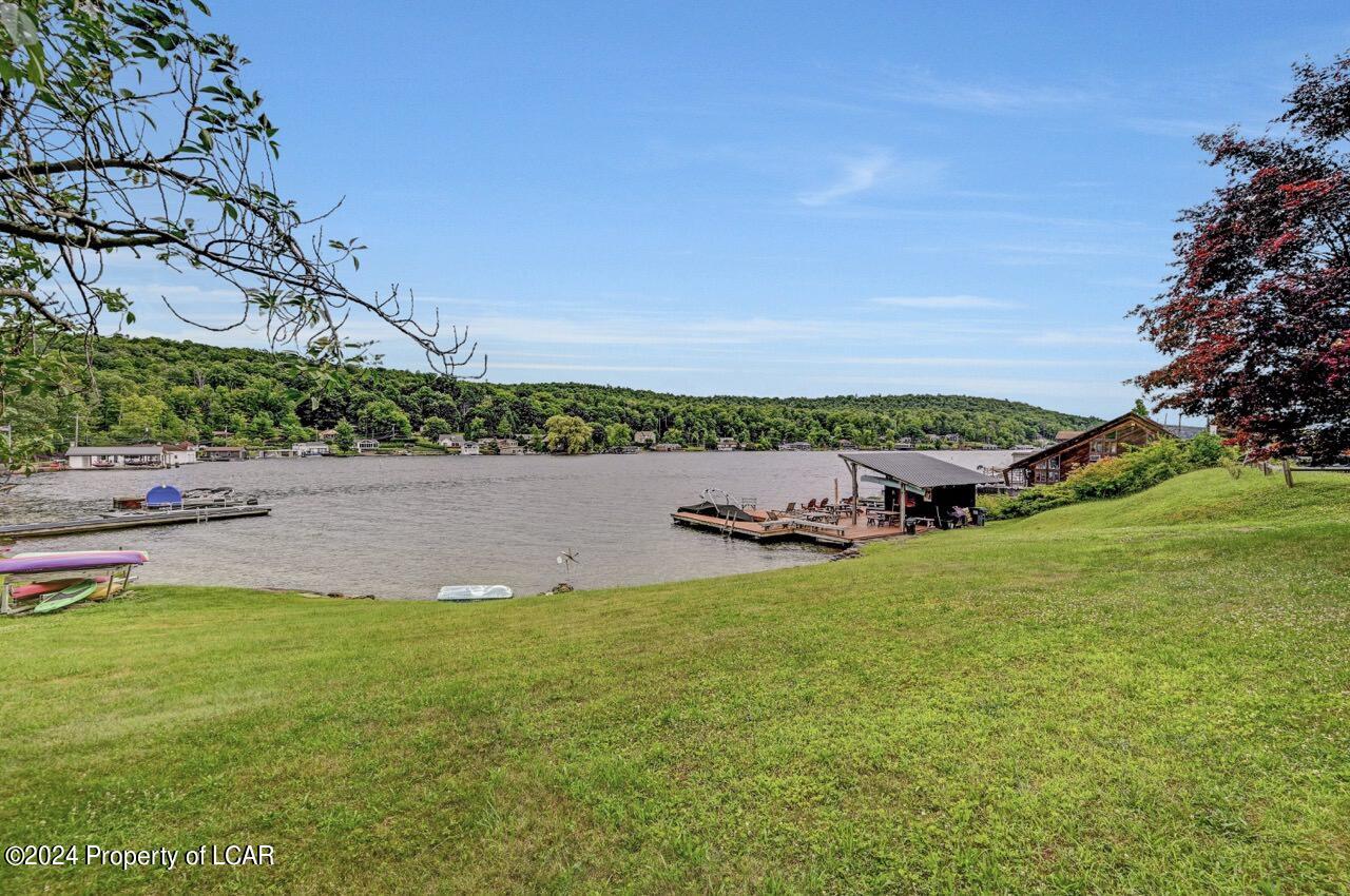 1221 Lakeside Drive, Harveys Lake, Pennsylvania image 9