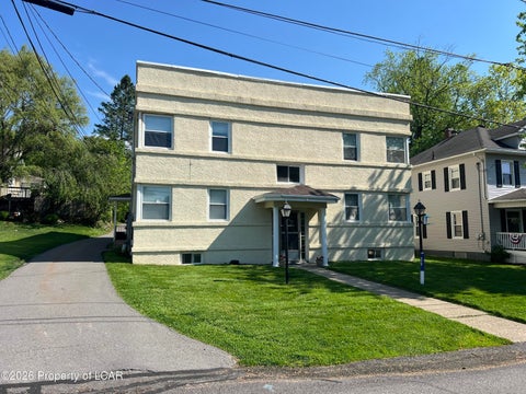 Homes For Rent - 39 Spring Street<br/> Shavertown, PA 18708
