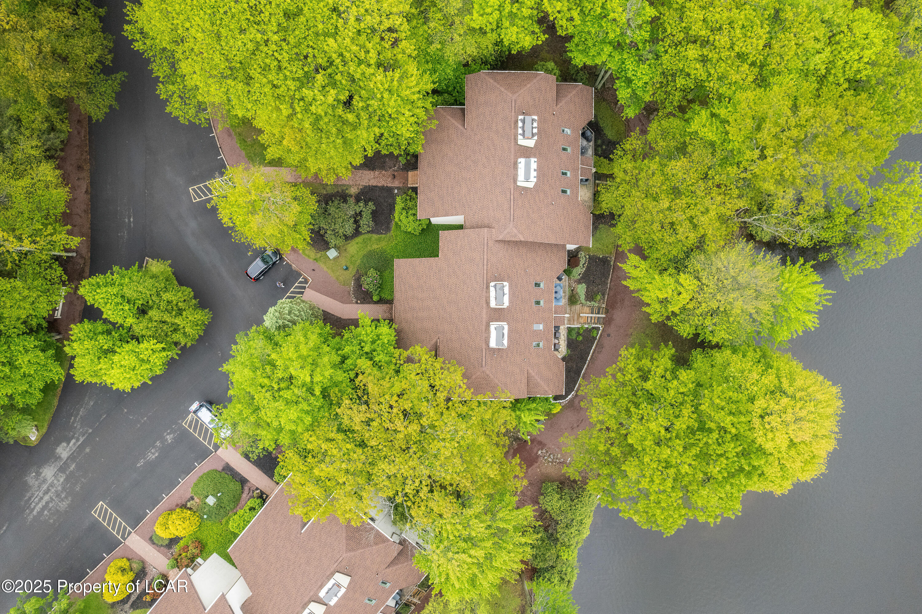 21-201 Midlake Drive, Lake Harmony, Idaho image 3