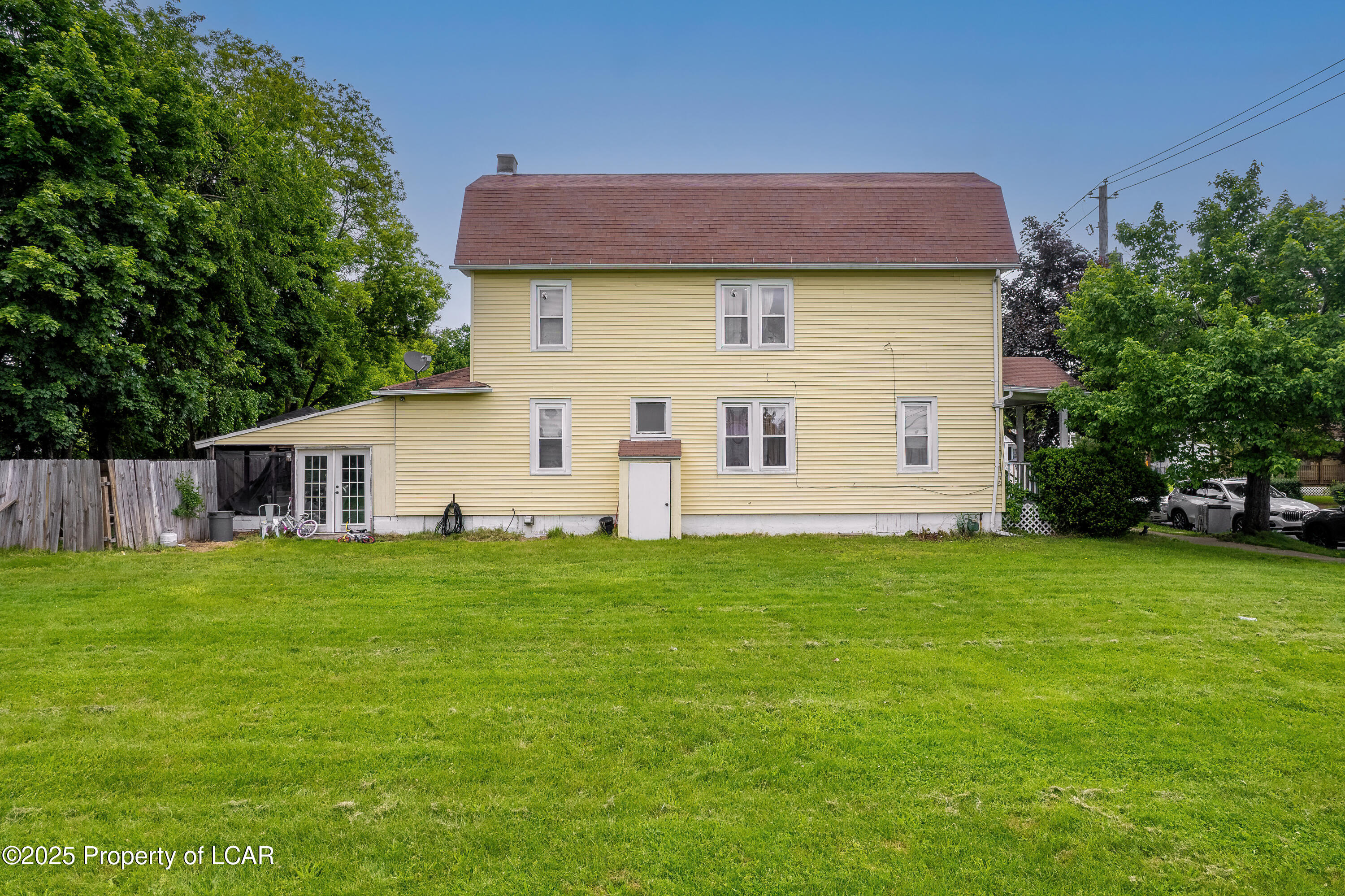 1170 Murray Street, Forty Fort, Texas image 3