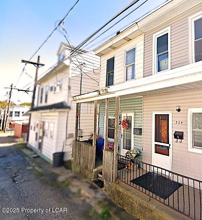 326 N Arlington Street, Shenandoah, Pennsylvania image 4