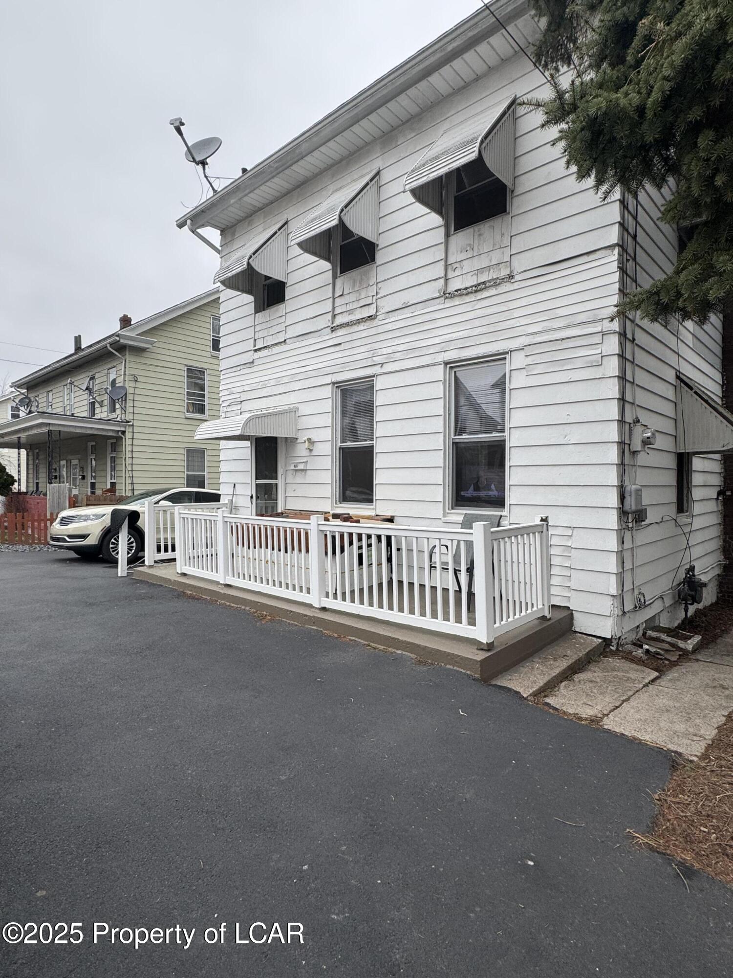 407 Cranberry Avenue Ave, Hazleton, Pennsylvania image 1