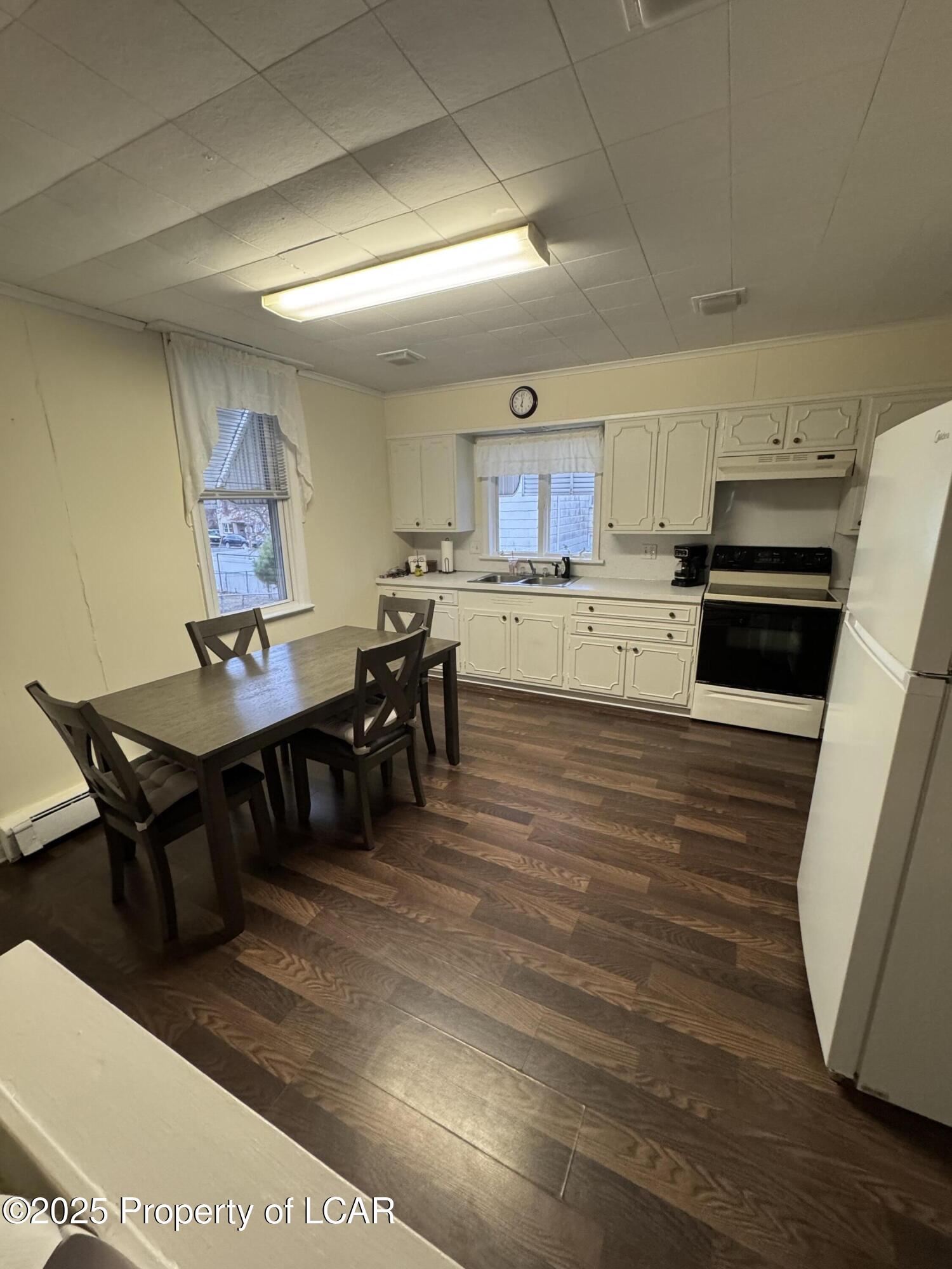 407 Cranberry Avenue Ave, Hazleton, Pennsylvania image 5