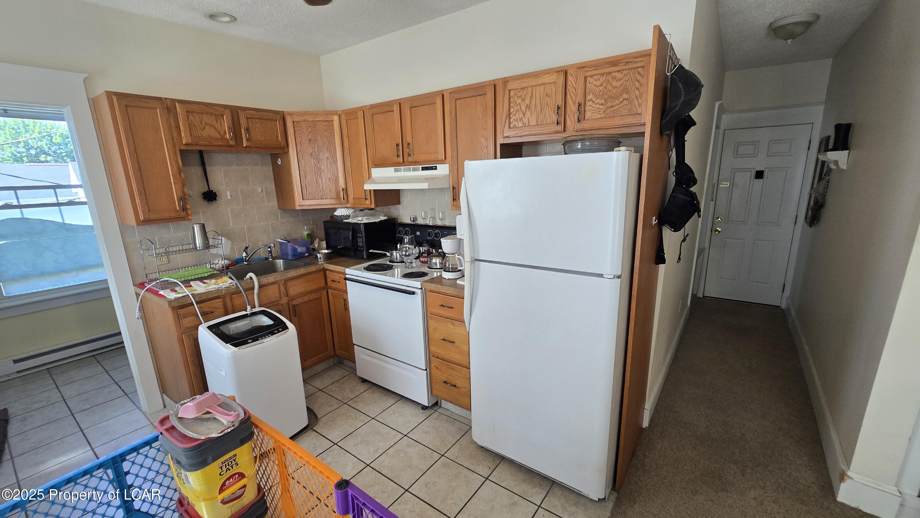 Plymouth, Pennsylvania 18651, United States, 10 Bedrooms Bedrooms, ,7 BathroomsBathrooms,Residential,Active,196660