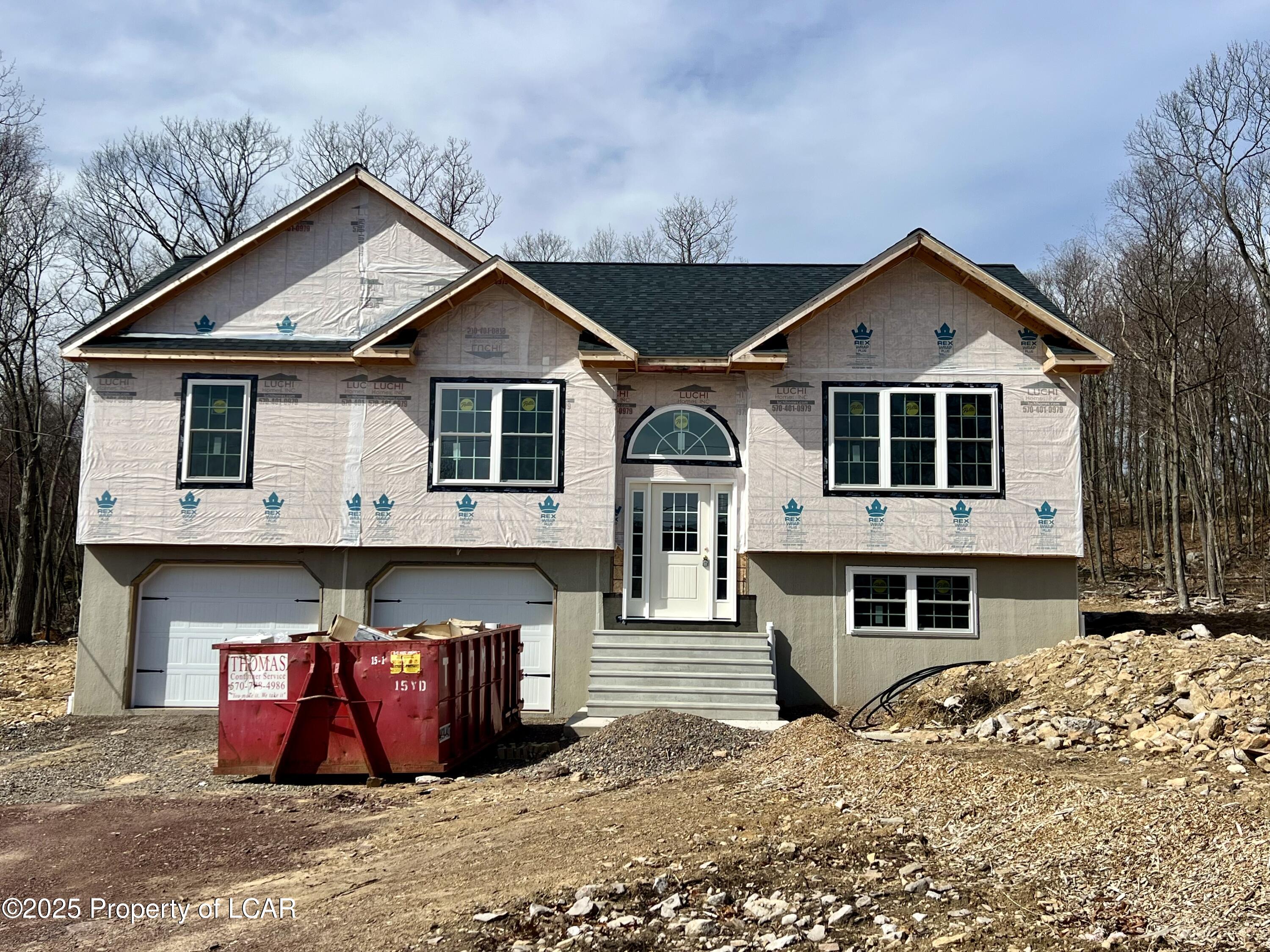 405 E Cedar Drive, Drums, Pennsylvania image 1