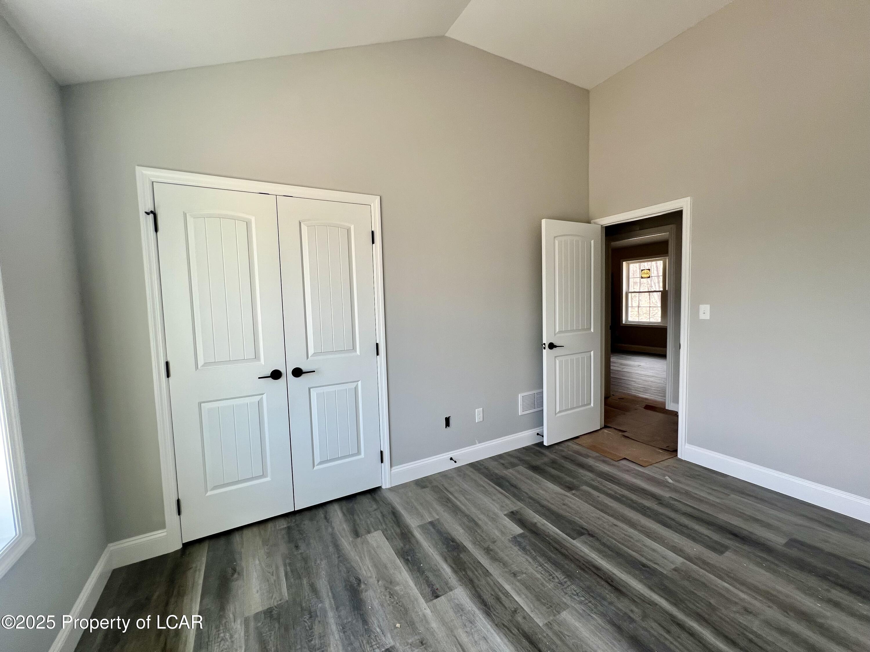 405 E Cedar Drive, Drums, Pennsylvania image 7