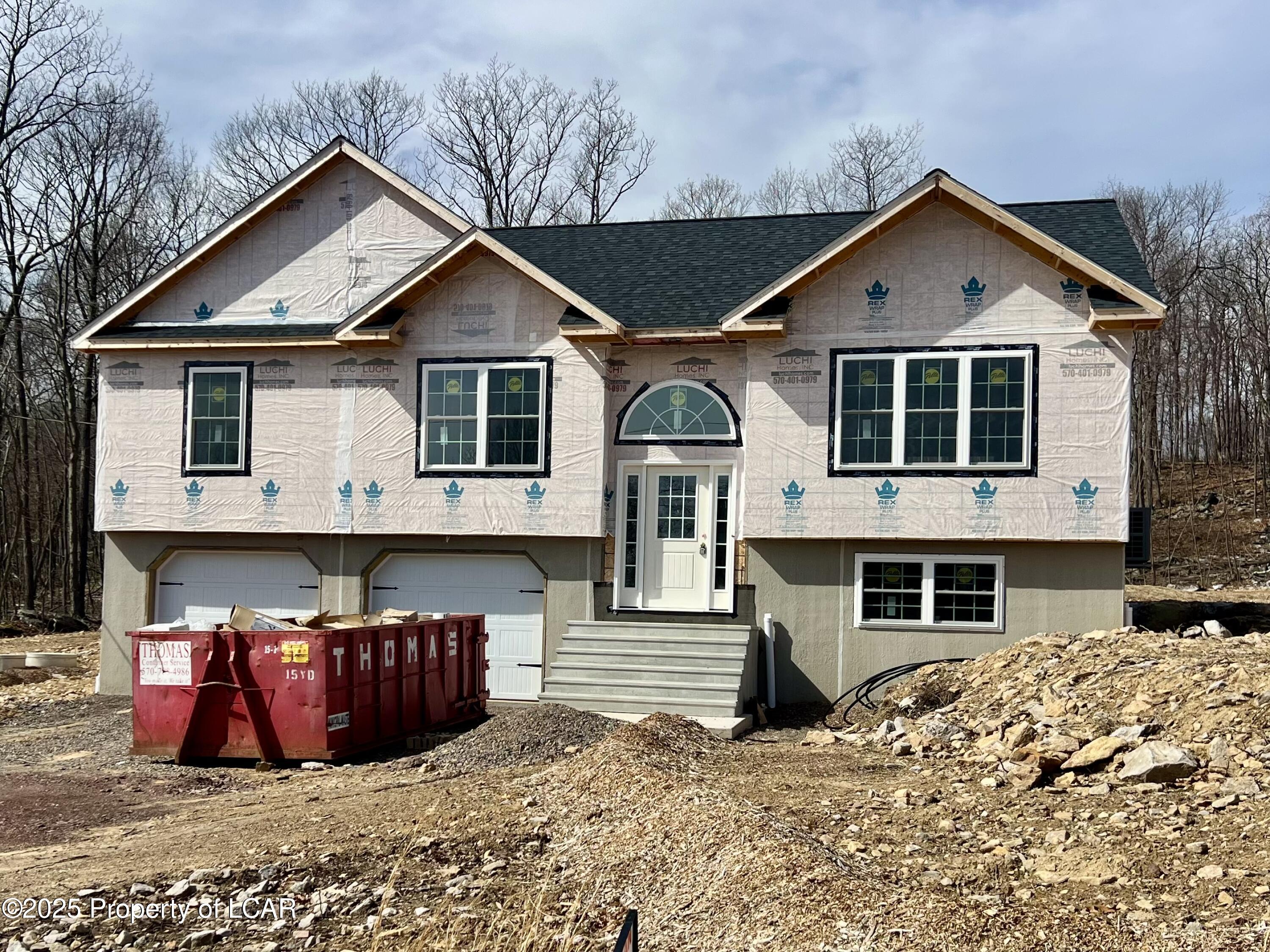 405 E Cedar Drive, Drums, Pennsylvania image 2