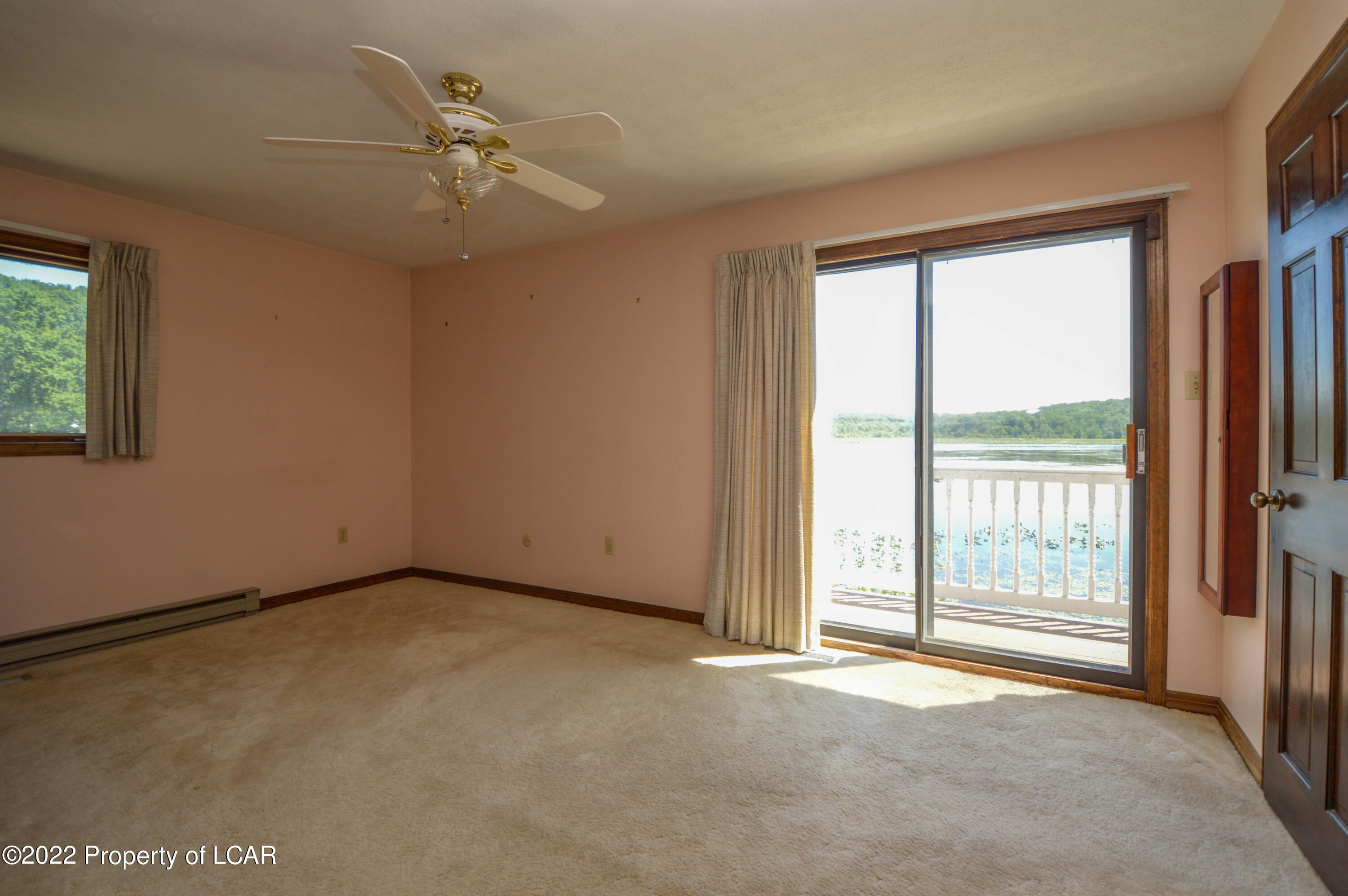 Dallas, Pennsylvania 18612, United States, 3 Bedrooms Bedrooms, ,2 BathroomsBathrooms,Residential,Active,234456