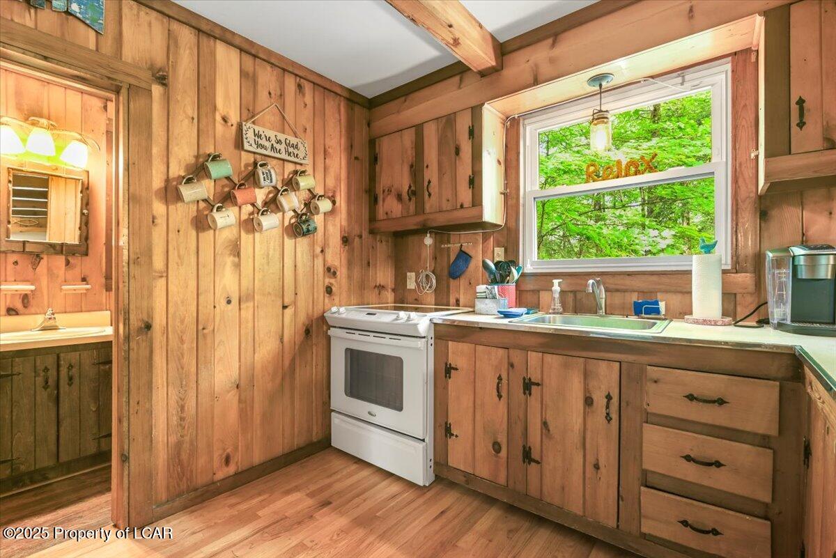 151 Bear Rock Road, Lake Ariel, Texas image 11