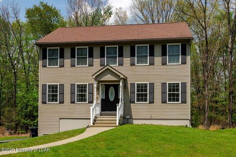 Homes For Sale - 125 Debbie Drive<br/> Drums, PA 18222
