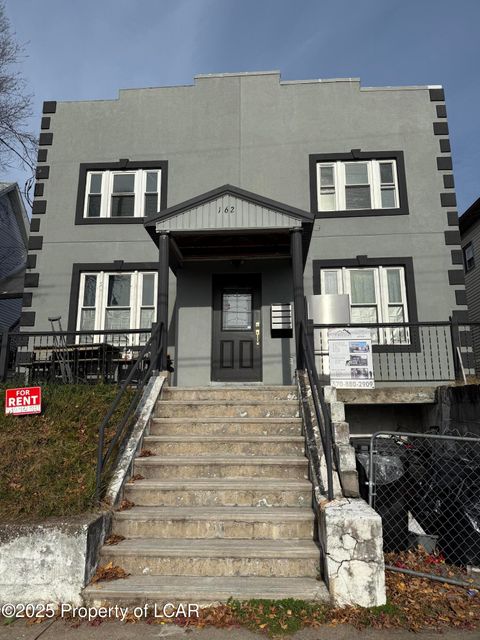 Homes For Sale - 162 Green Street<br/> Nanticoke, PA 18634