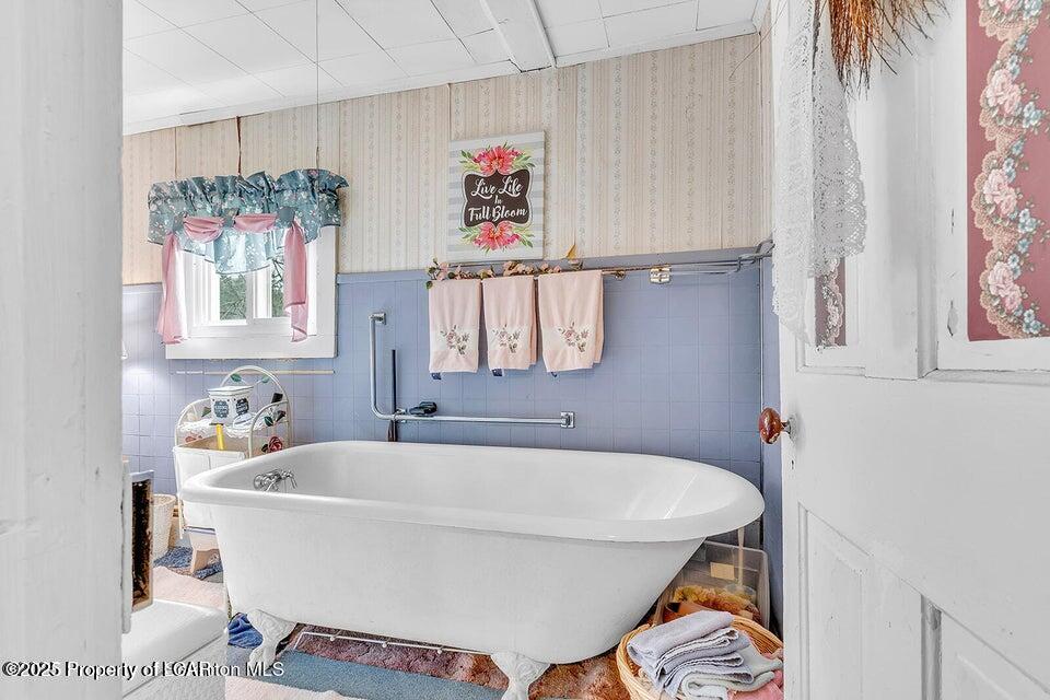 1079 Sutton Creek Road #A, Dallas, Texas image 30