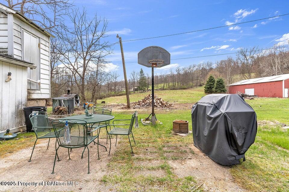 1079 Sutton Creek Road #A, Dallas, Texas image 46