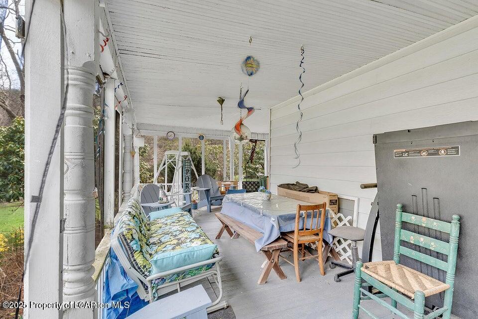 1079 Sutton Creek Road #A, Dallas, Texas image 33